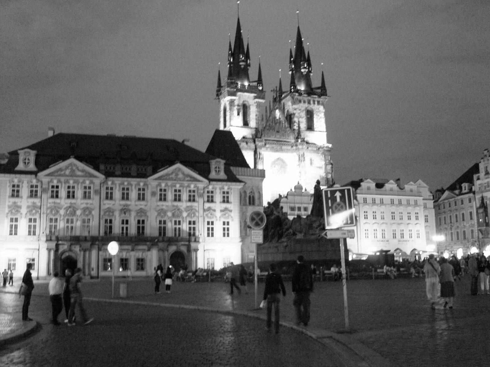 Samsung VLUU NV10, NV10 sample photo. Praha photography