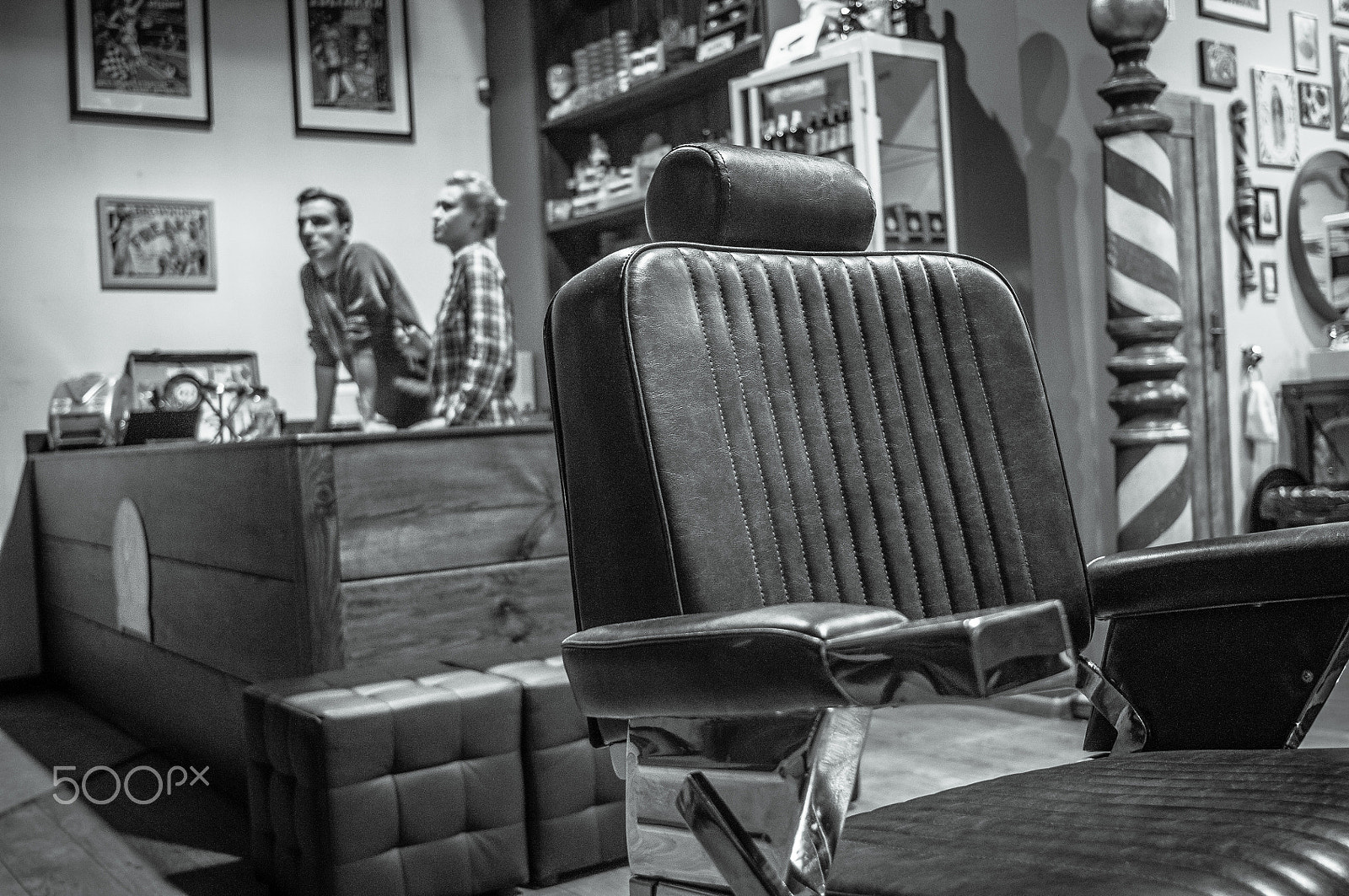 Nikon D300 + Nikon AF Nikkor 24mm F2.8D sample photo. Barber shop #2 photography