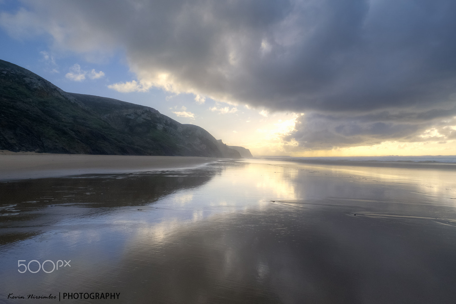 ZEISS Touit 12mm F2.8 sample photo. Dramatic vale figueiras photography