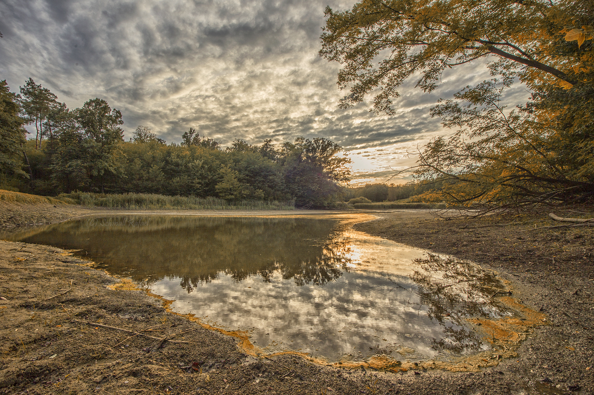 Sigma 15-30mm f/3.5-4.5 EX DG Aspherical sample photo. The heart of nature photography