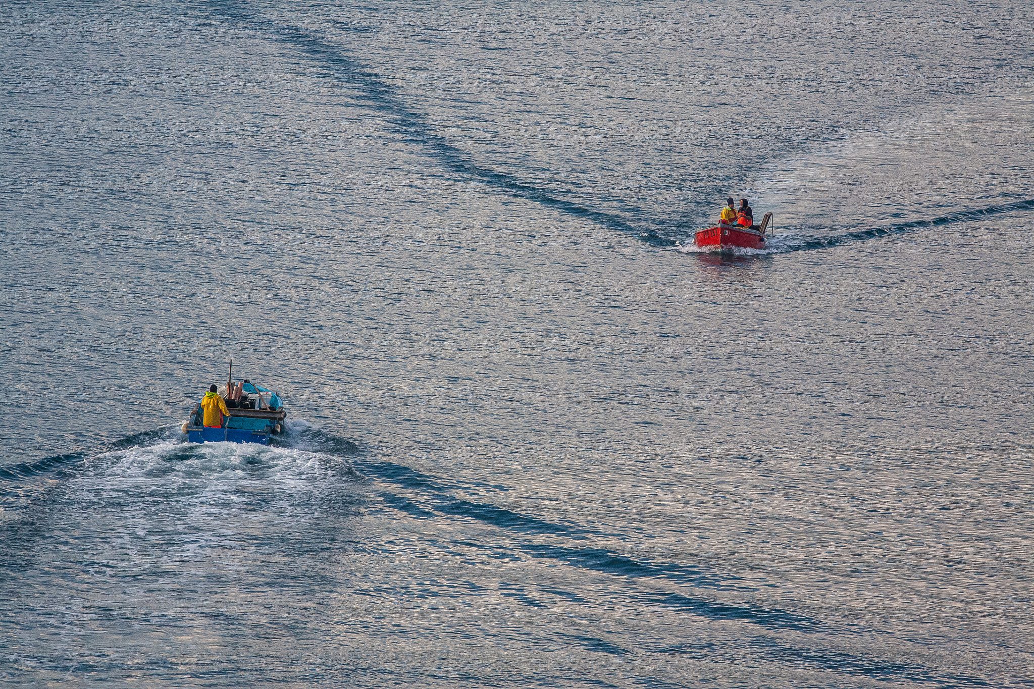 Canon EOS 5D + Canon EF 400mm F5.6L USM sample photo. Mussel fishermen photography