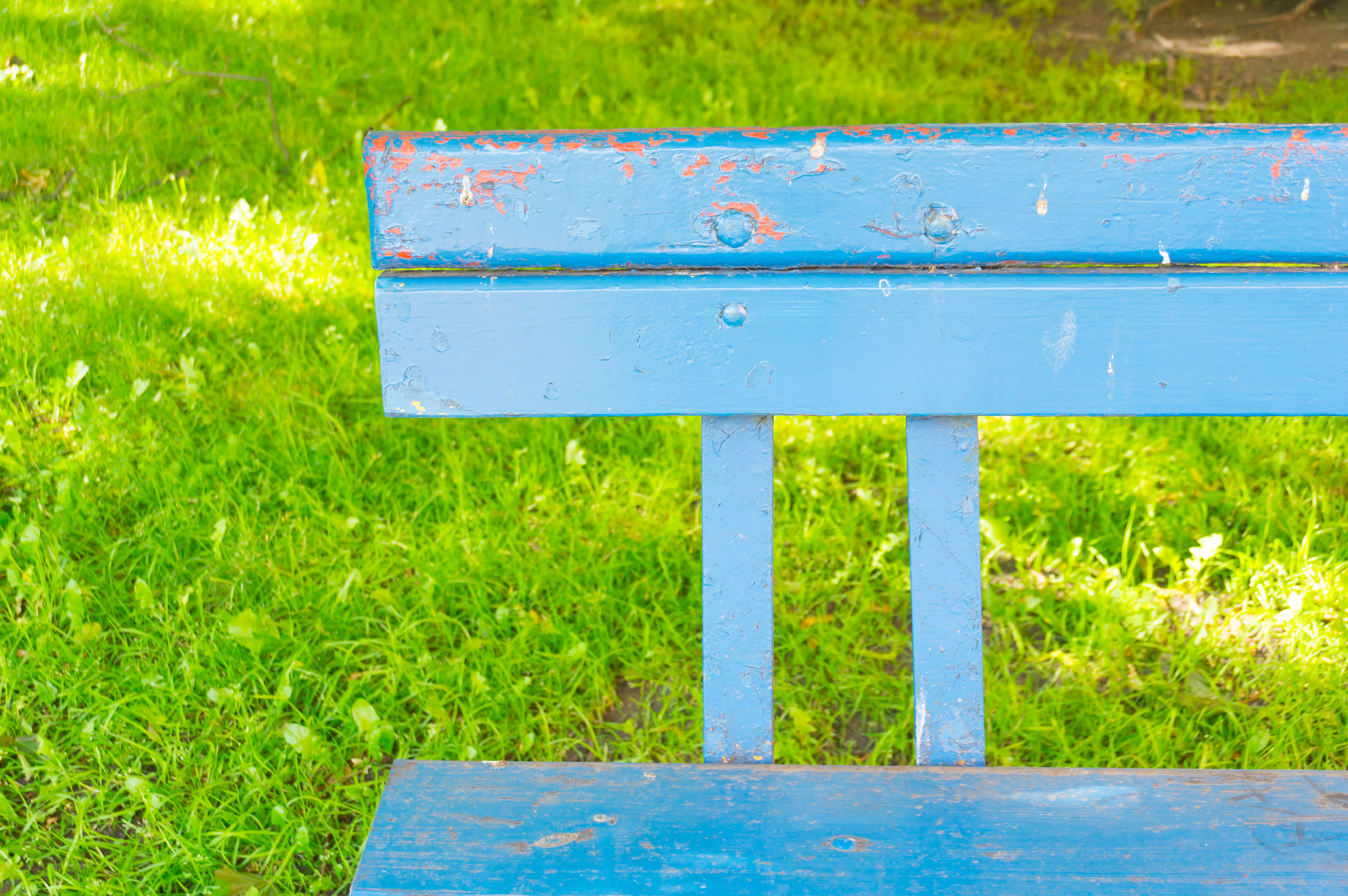 Sony E 16-50mm F3.5-5.6 PZ OSS sample photo. Wooden bench photography