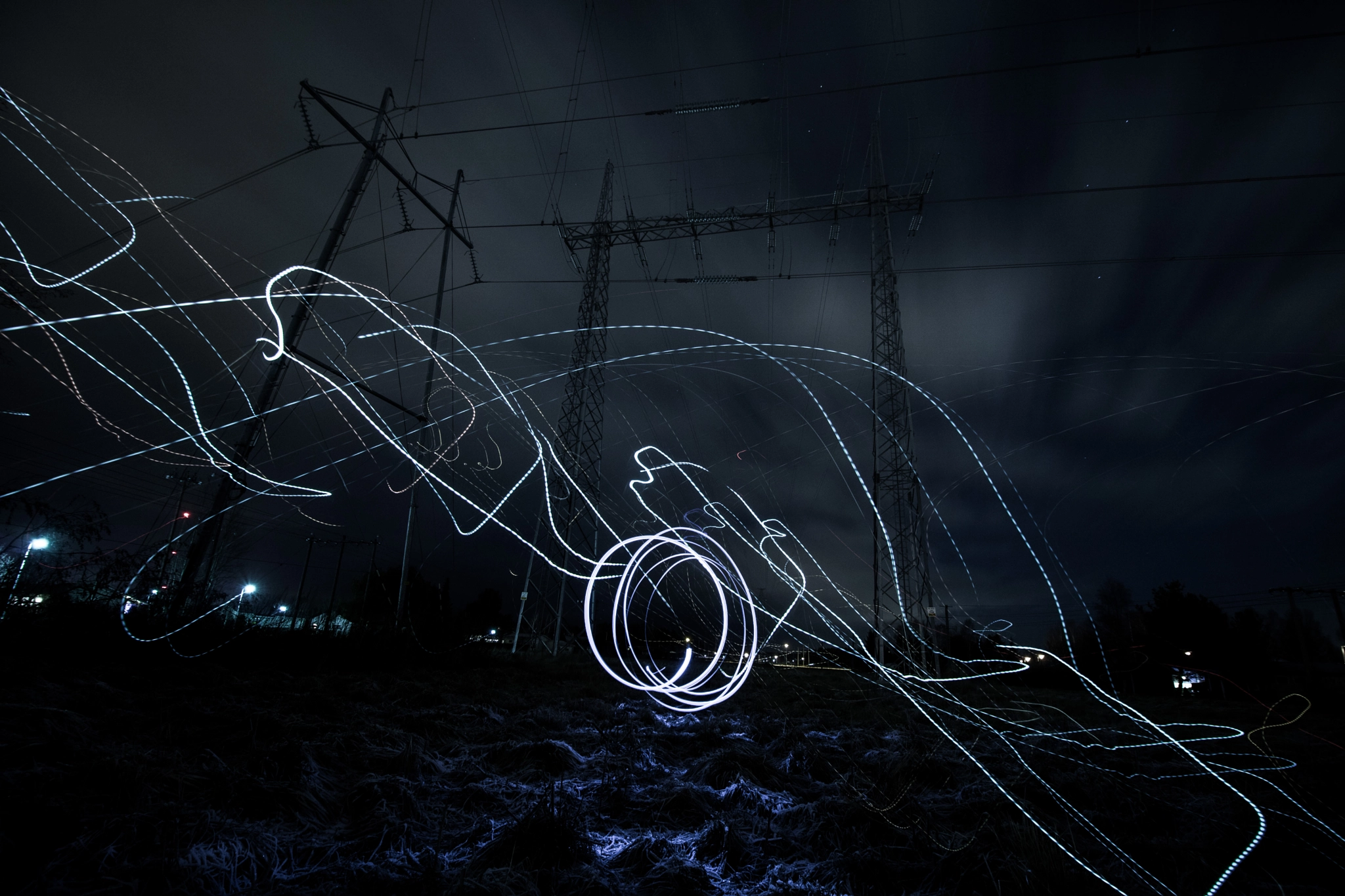 Canon EF-S 10-18mm F4.5–5.6 IS STM sample photo. Light trails photography