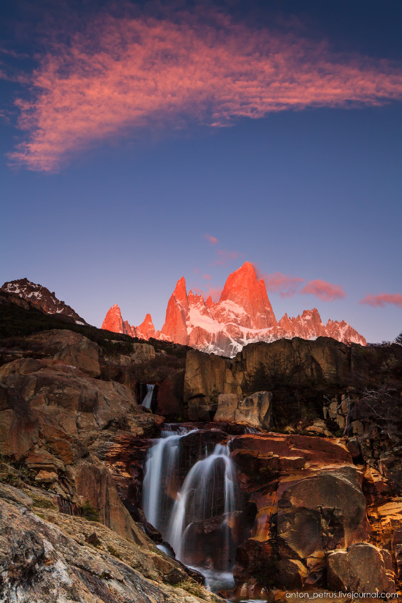 Canon EOS 5D Mark II + Canon EF-S 17-85mm F4-5.6 IS USM sample photo. Fiery dawn at fitz roy photography