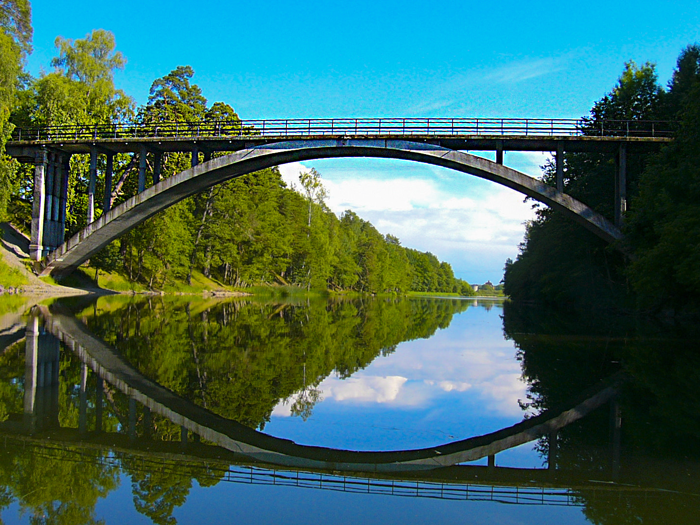 Panasonic DMC-FZ1 sample photo. Bridge photography