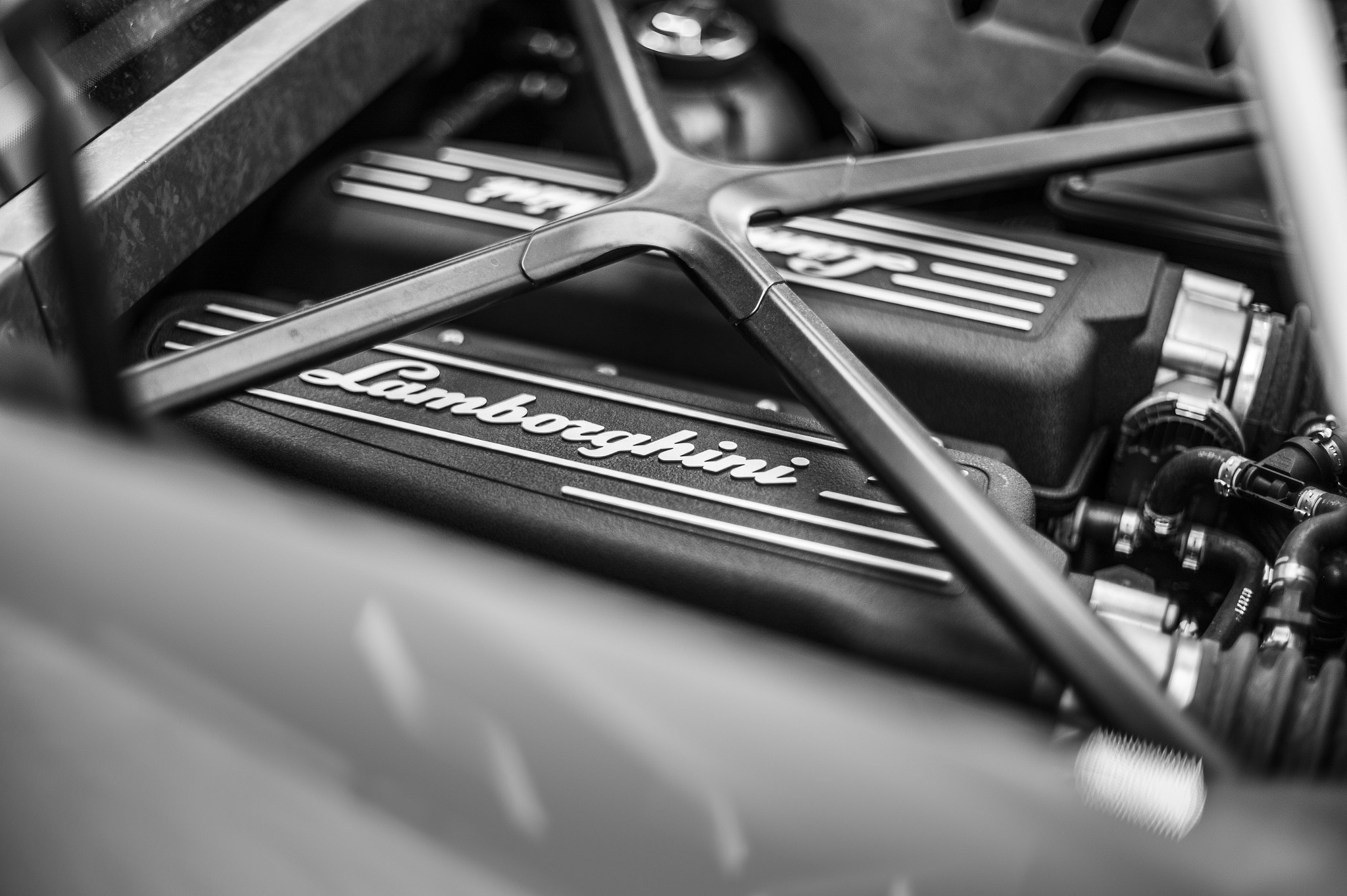 Noctilux-M 50mm f/1 sample photo. Lamborghini huracan photography