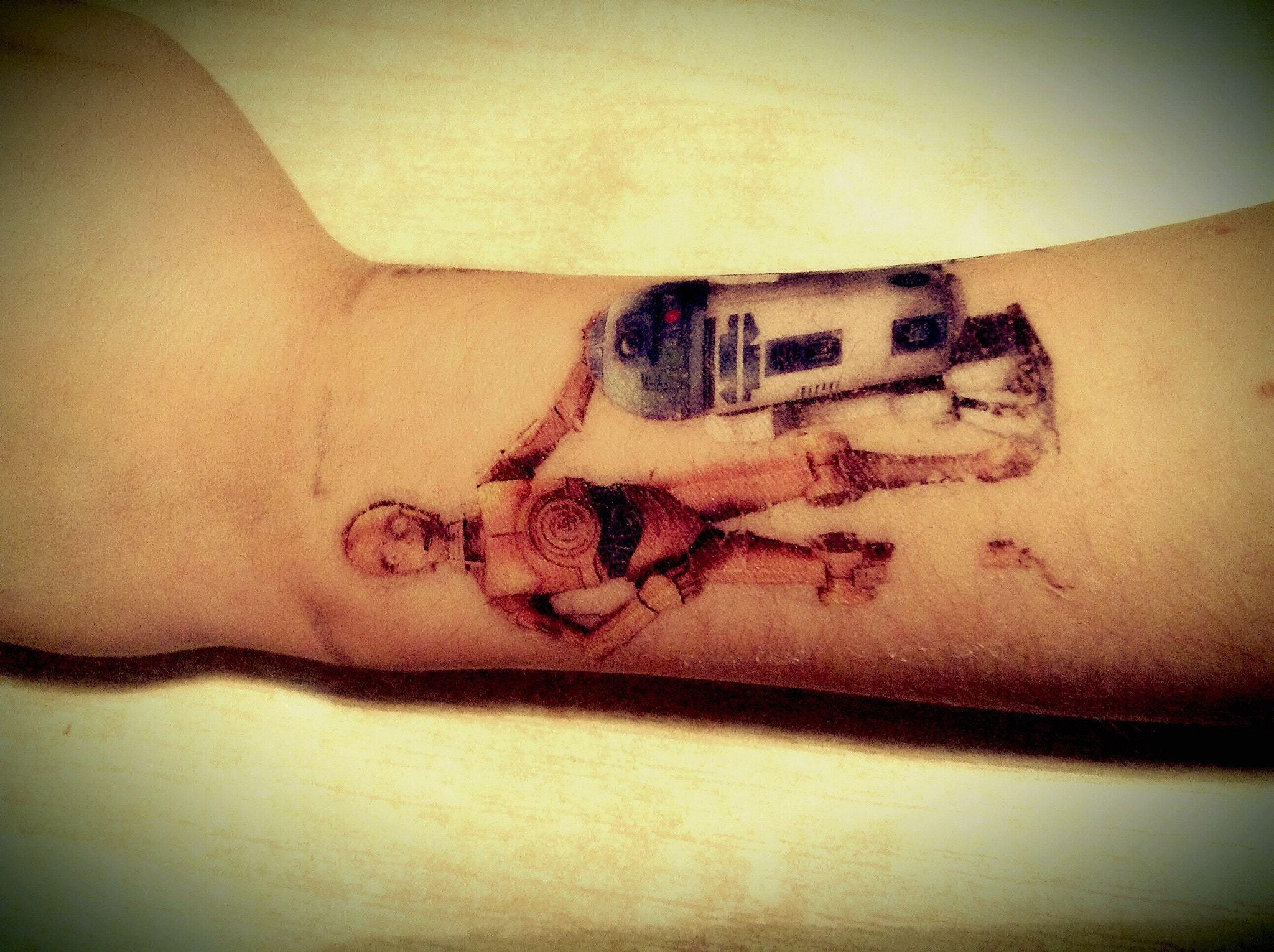 Blux Touch Blux Camera V1.1 sample photo. Tattoo photography