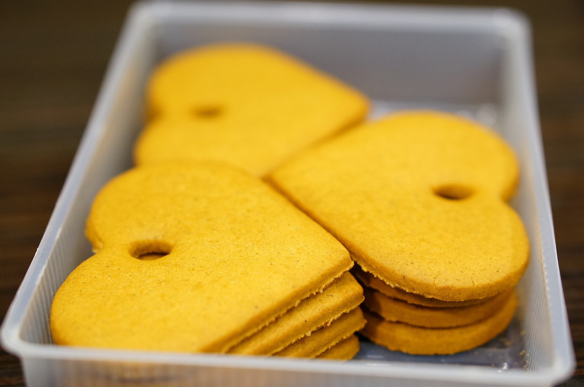 Sony Alpha NEX-6 + Sony E 50mm F1.8 OSS sample photo. Hearth cookies photography