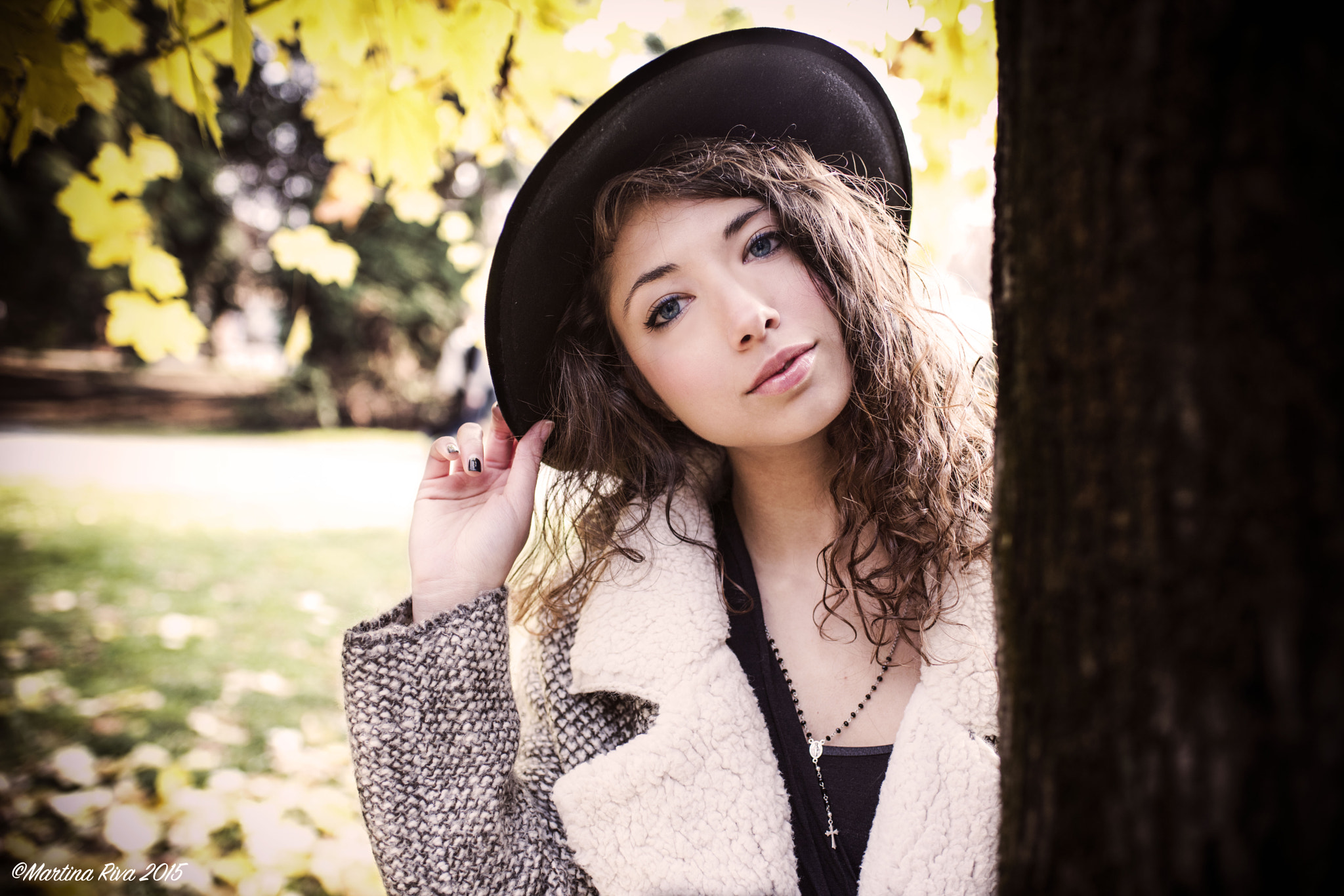 Nikon D810 + AF-S Nikkor 35mm f/1.8G sample photo. Sara. photography