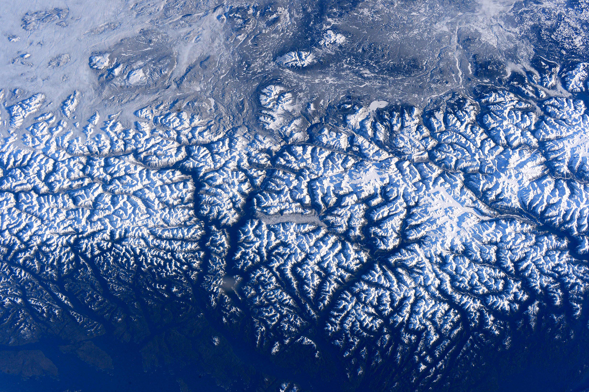 Sigma 50-500mm F4.5-6.3 DG OS HSM sample photo. Space station flyover of british columbias coast mountains photography