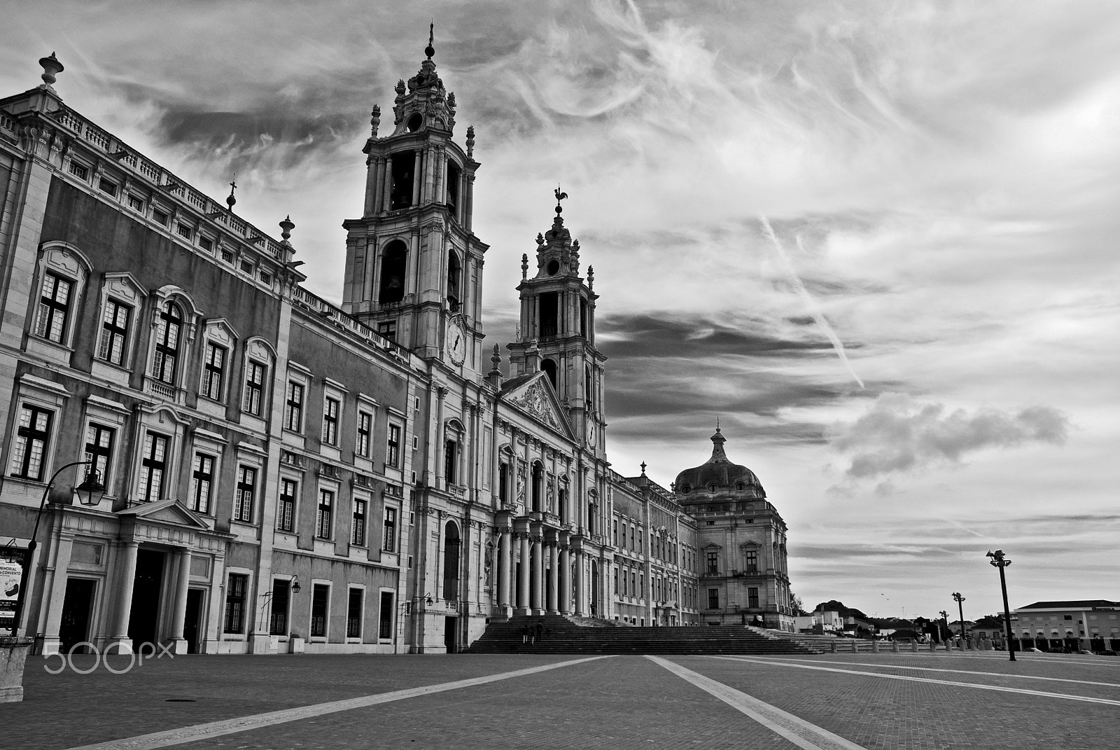Sigma 18-250mm F3.5-6.3 DC OS HSM sample photo. Palácio nacional de mafra photography