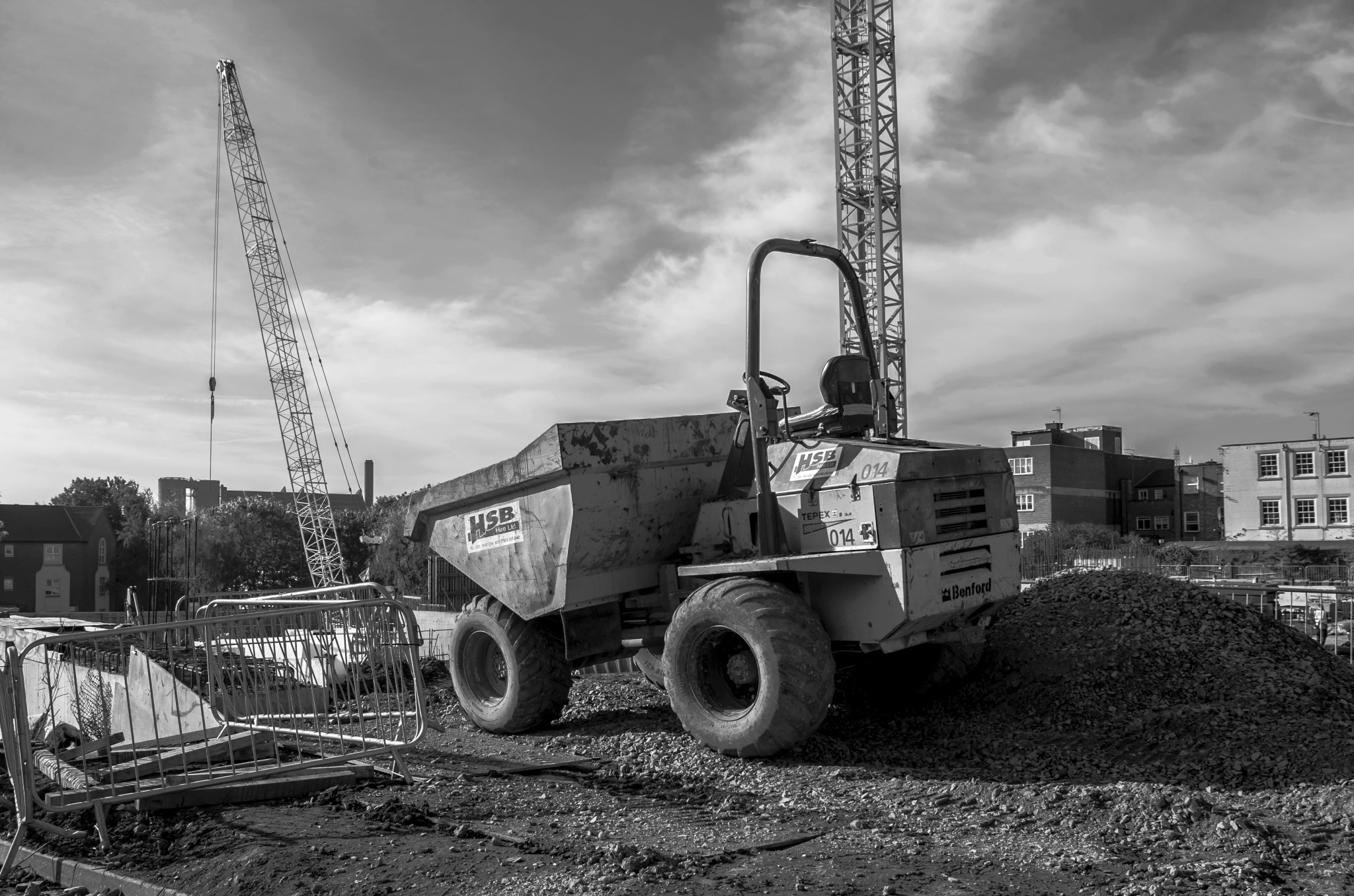 Sigma 24-70mm F2.8 EX DG Macro sample photo. The changing landscapes of northampton photography