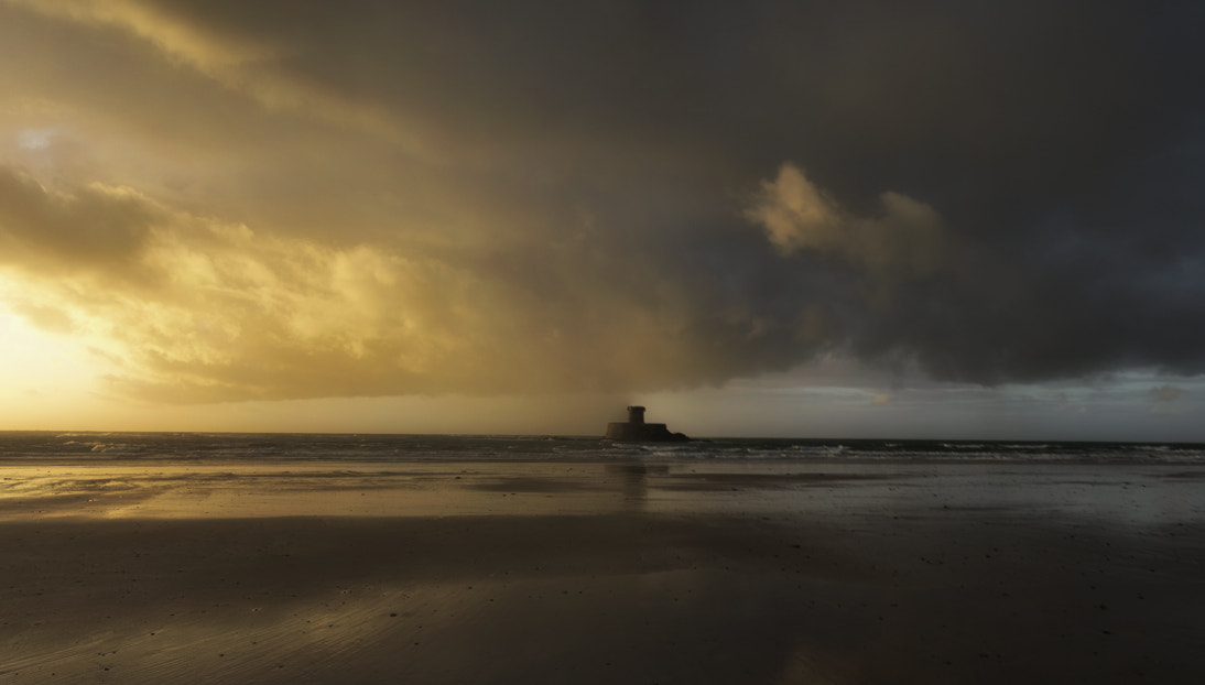 Sony a6000 + Canon EF 17-40mm F4L USM sample photo. St ouens bay sunset photography