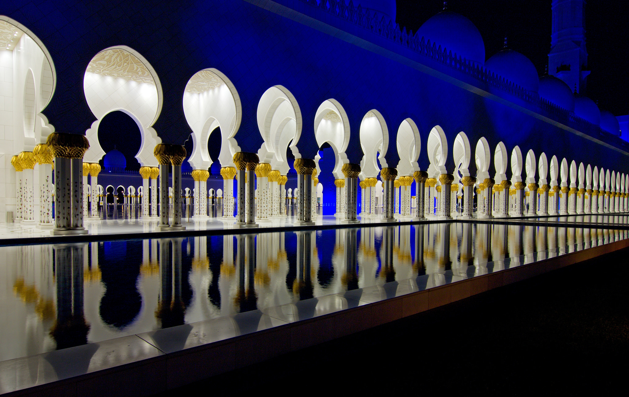 Tokina AT-X Pro 12-24mm F4 (IF) DX sample photo. Night mosque photography