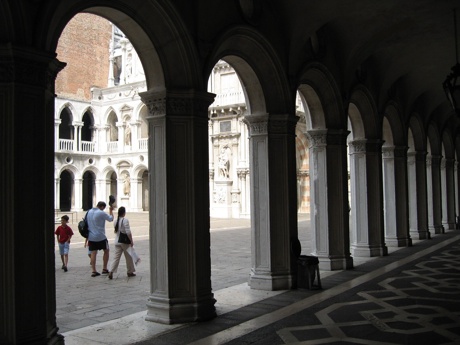 Canon POWERSHOT SD550 sample photo. Piazza san marco, venezia photography