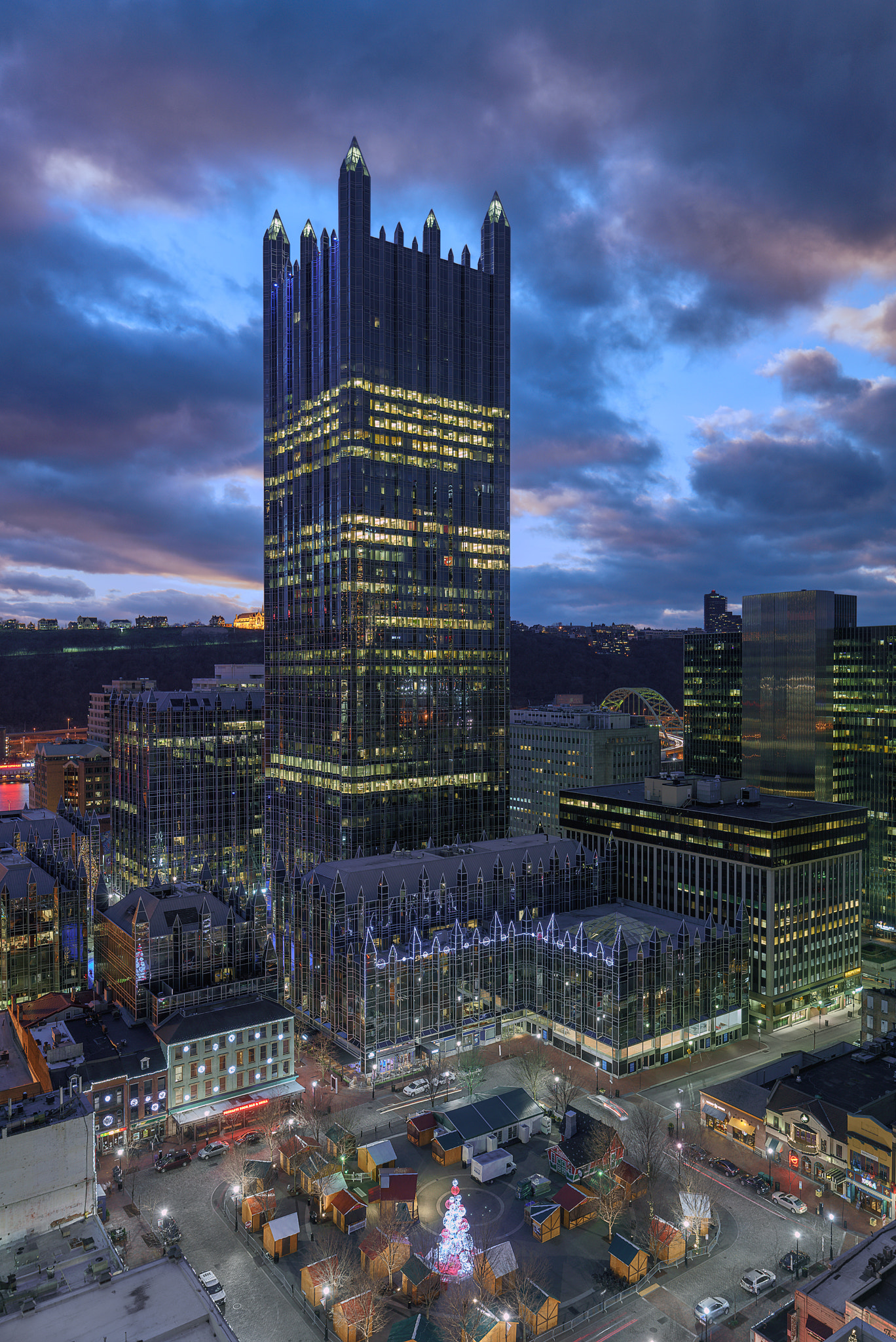 Canon TS-E 24.0mm f/3.5 L II sample photo. Pittsburgh winter photography