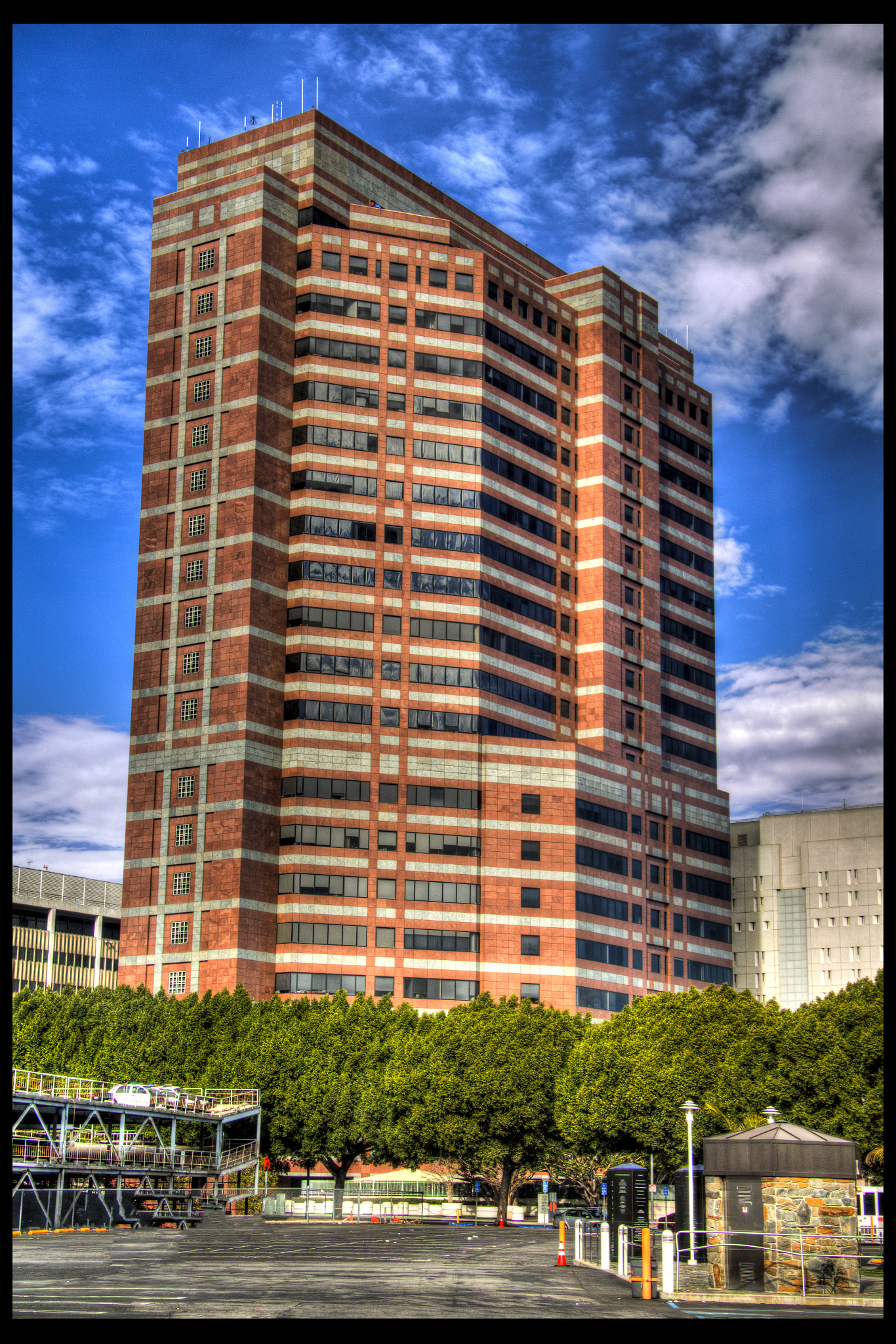 Canon EF-S 17-85mm F4-5.6 IS USM sample photo. Tonemapped photography