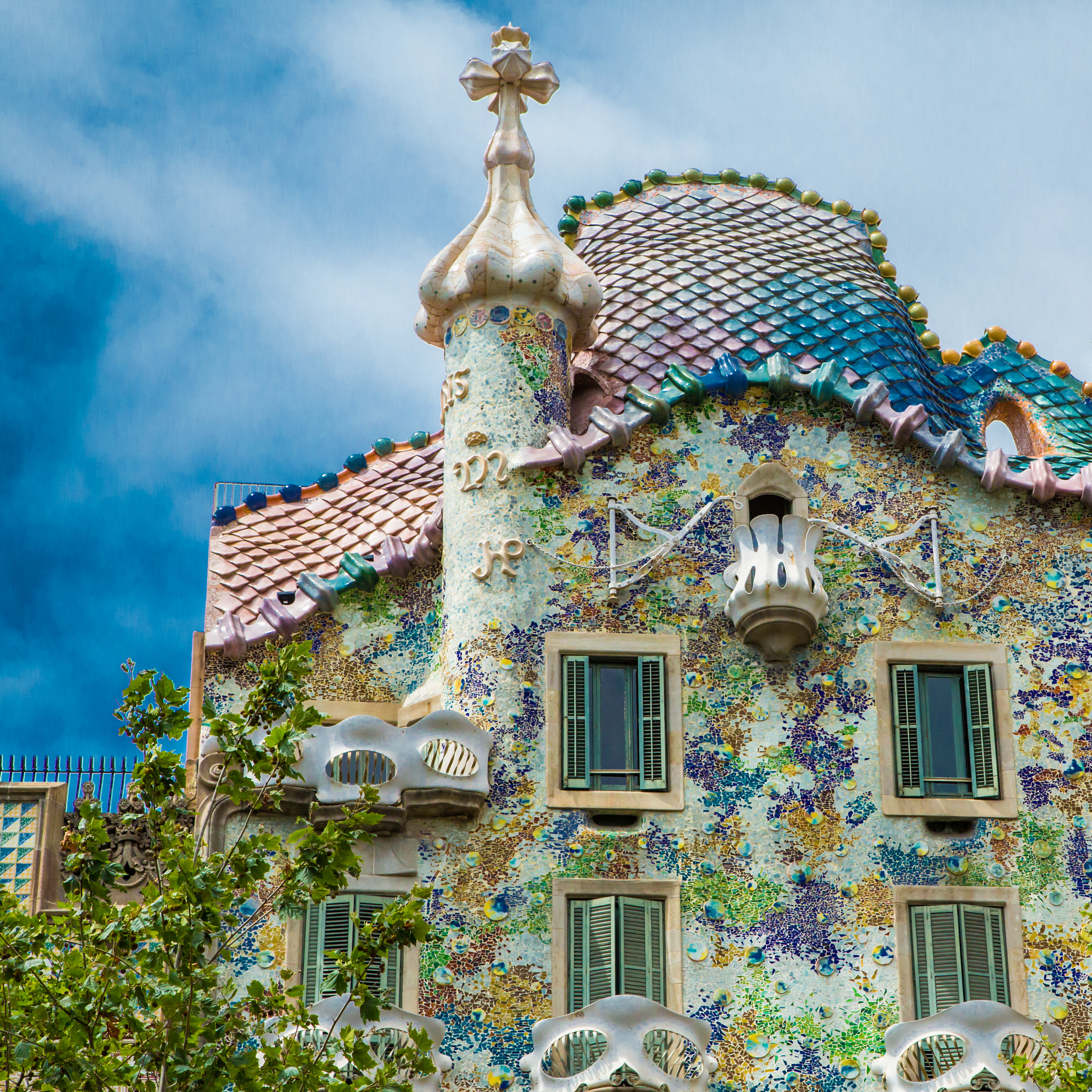 Gaudi House in BArcelona by Harold Lanna Photo 13508939 / 500px