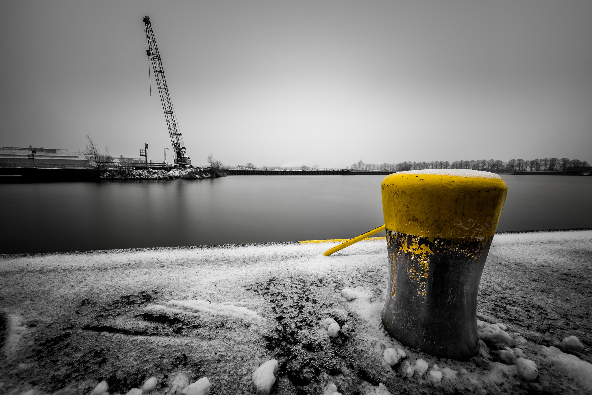Sony ILCA-77M2 + Sigma 10-20mm F3.5 EX DC HSM sample photo. Cold harbour photography
