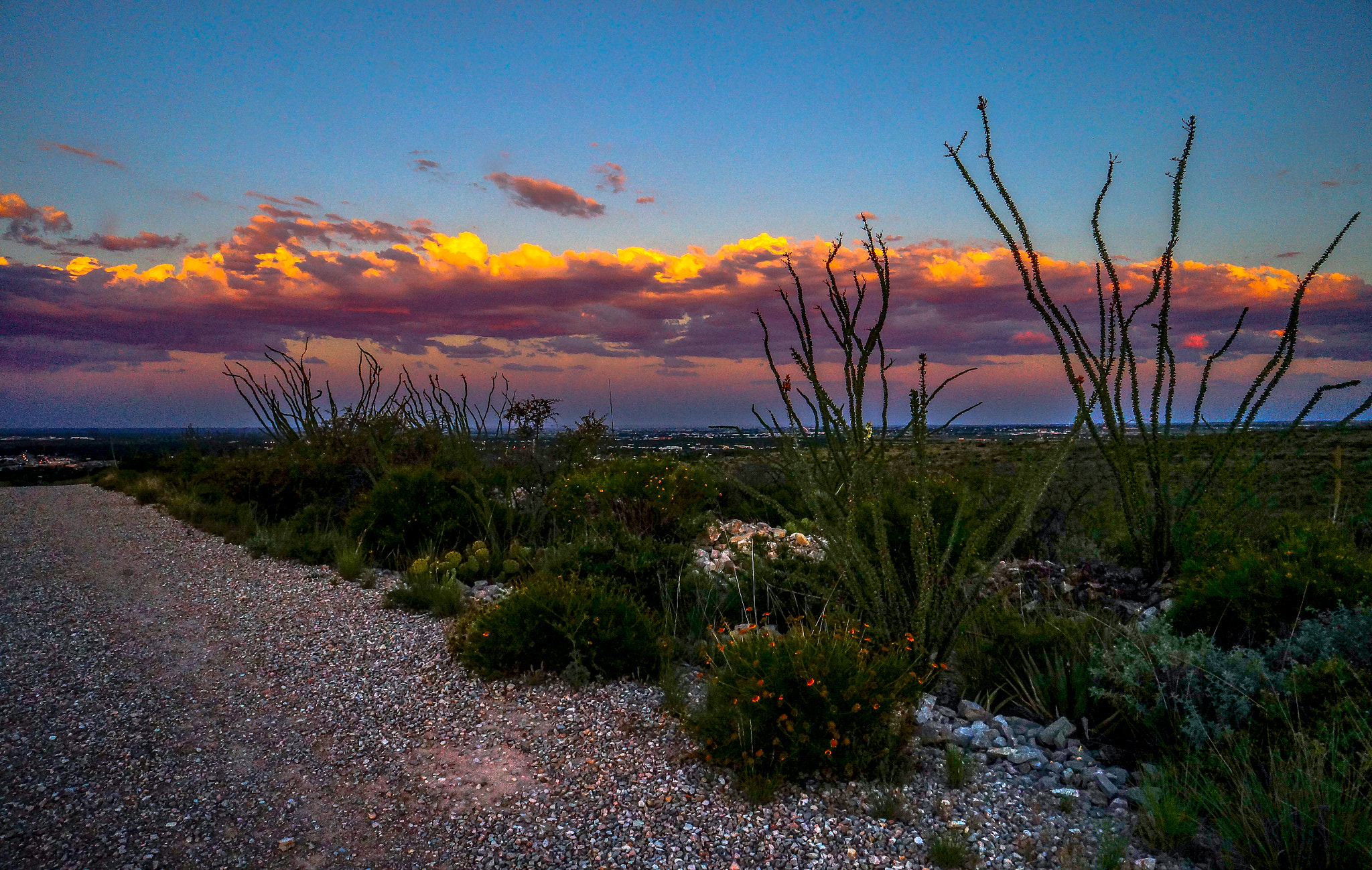 Sony Alpha NEX-F3 + Sony E 16mm F2.8 sample photo. Sunset from the top of the trail photography