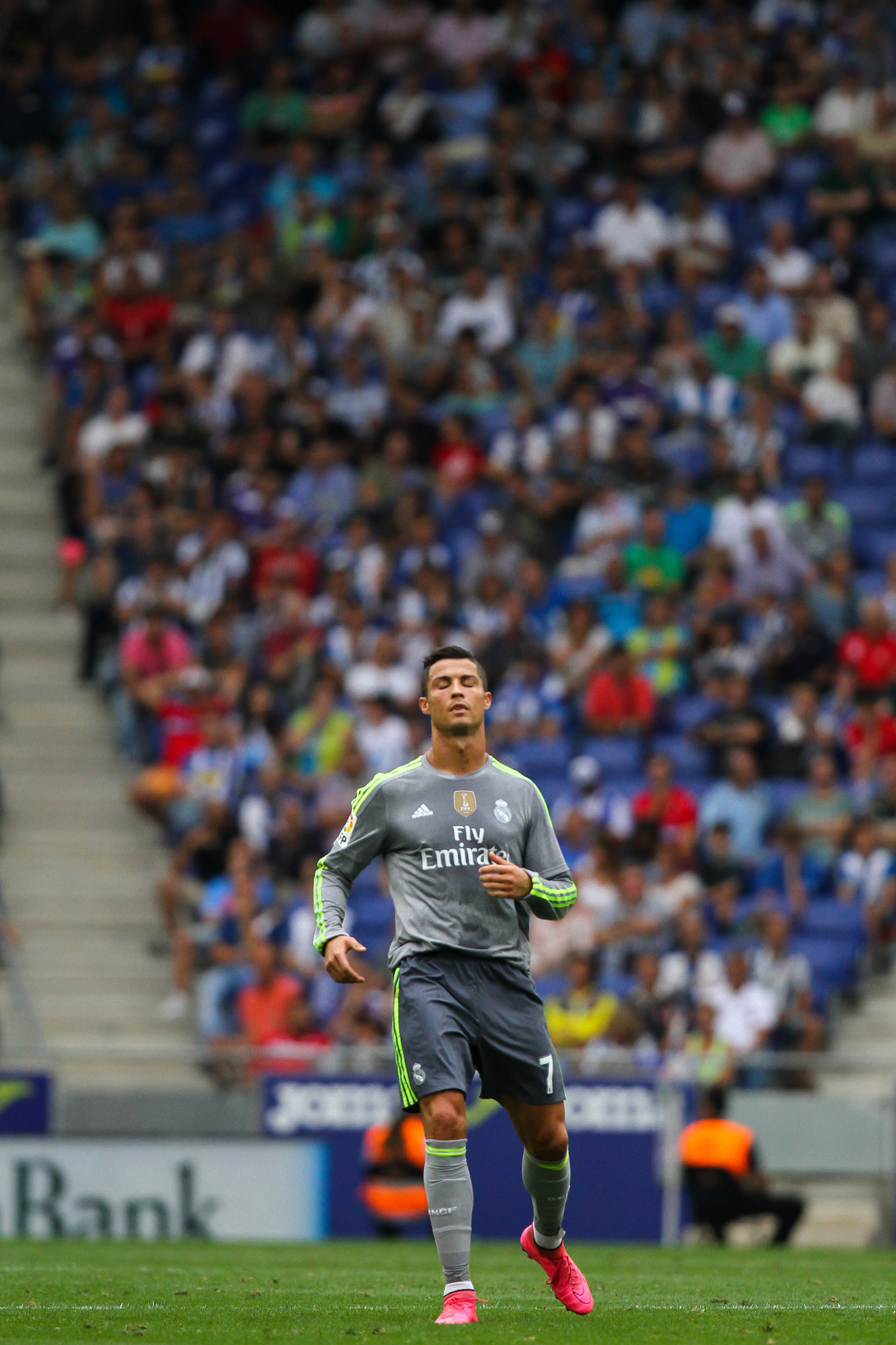Canon EF 300mm F2.8L IS II USM sample photo. Cristiano ronaldo photography