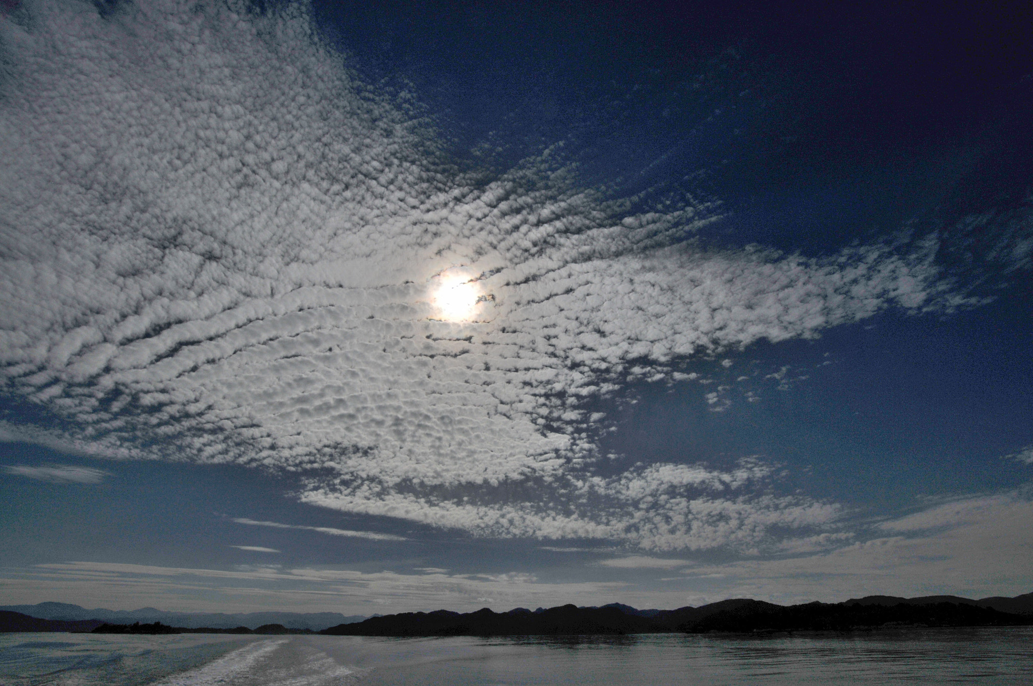 Samyang 14mm F2.8 ED AS IF UMC sample photo. Moutons bleus azur photography