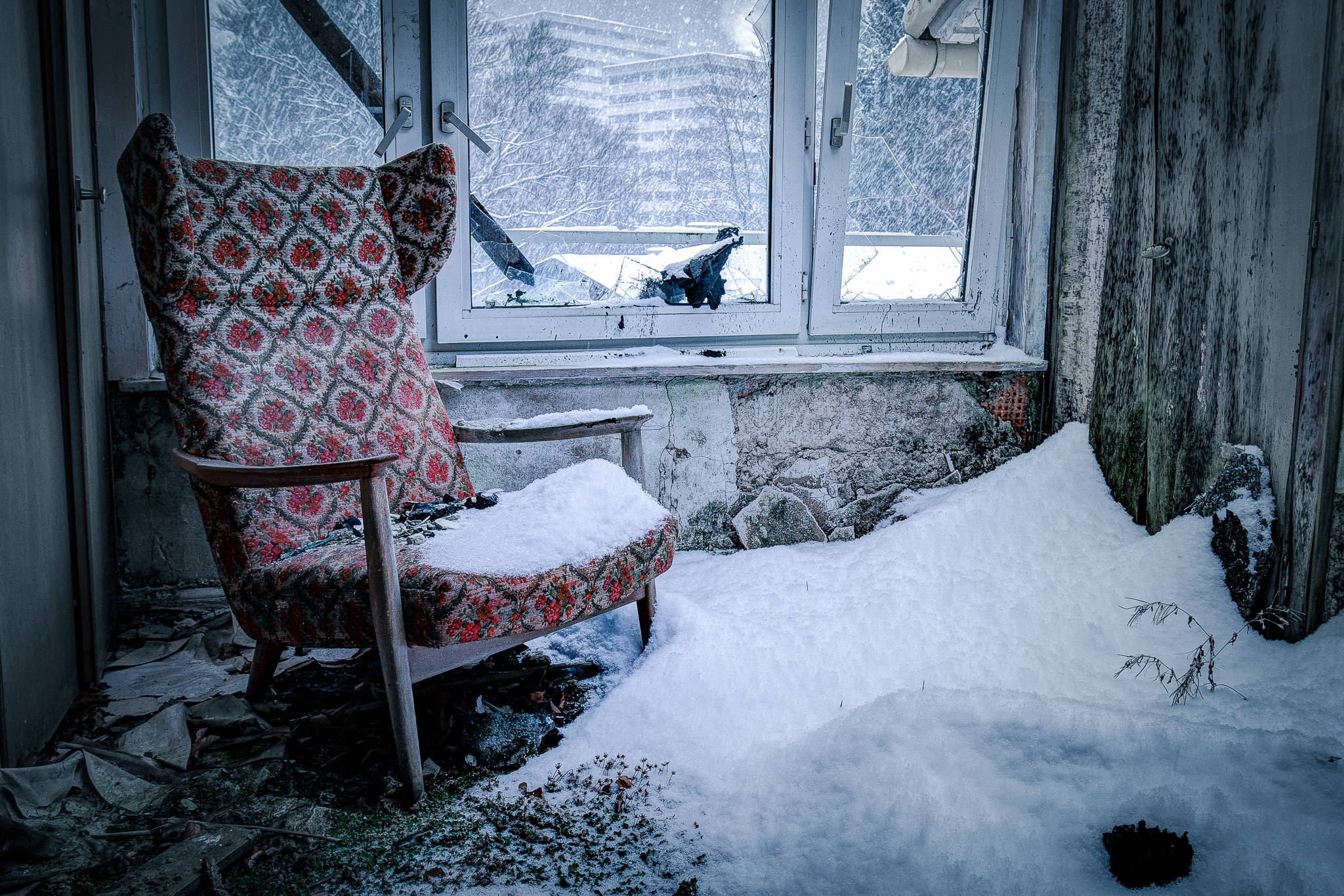 Sony a7 II + Canon EF 16-35mm F4L IS USM sample photo. Snow queen´s throne ... photography