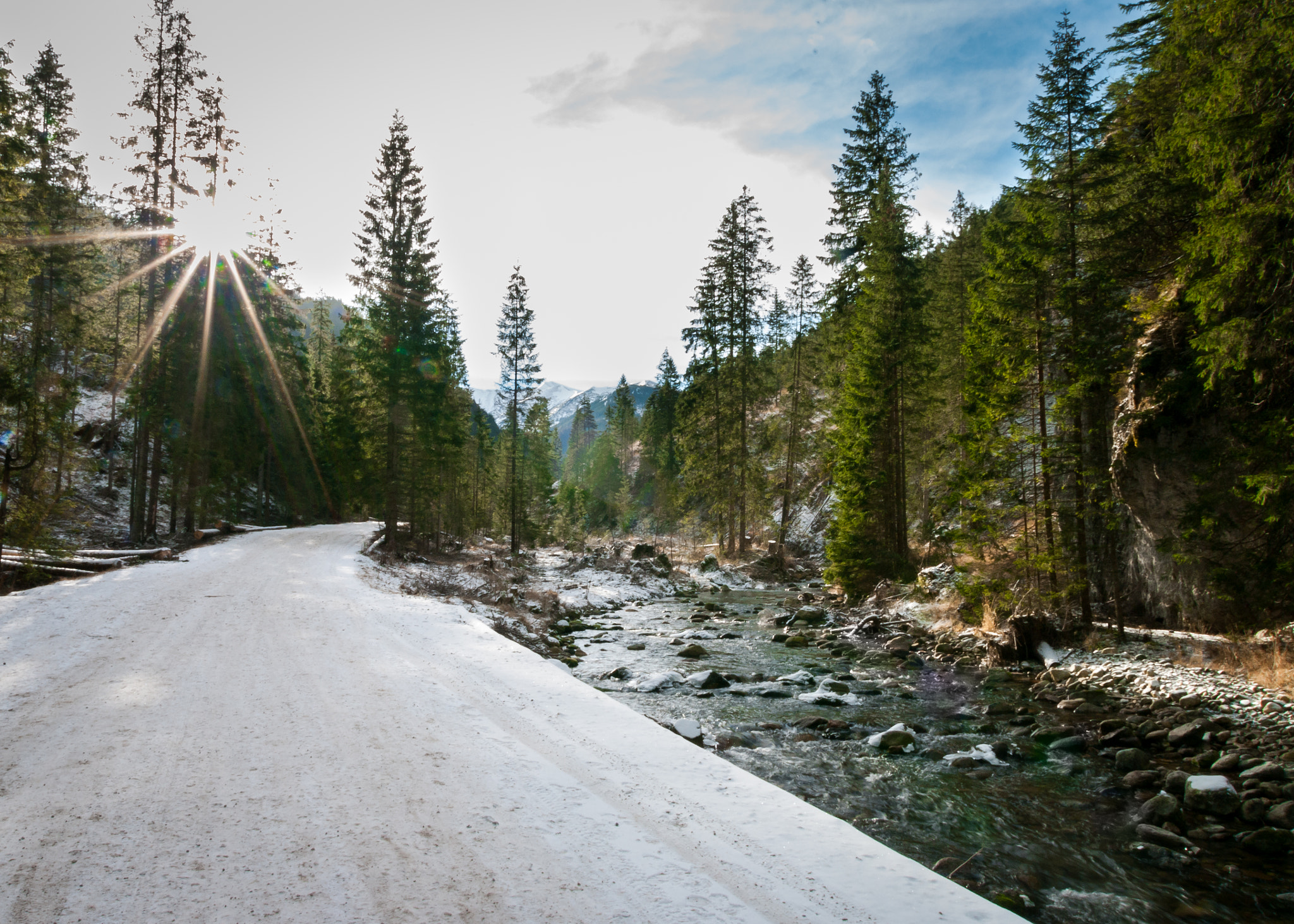 Pentax K20D sample photo. Tatry photography
