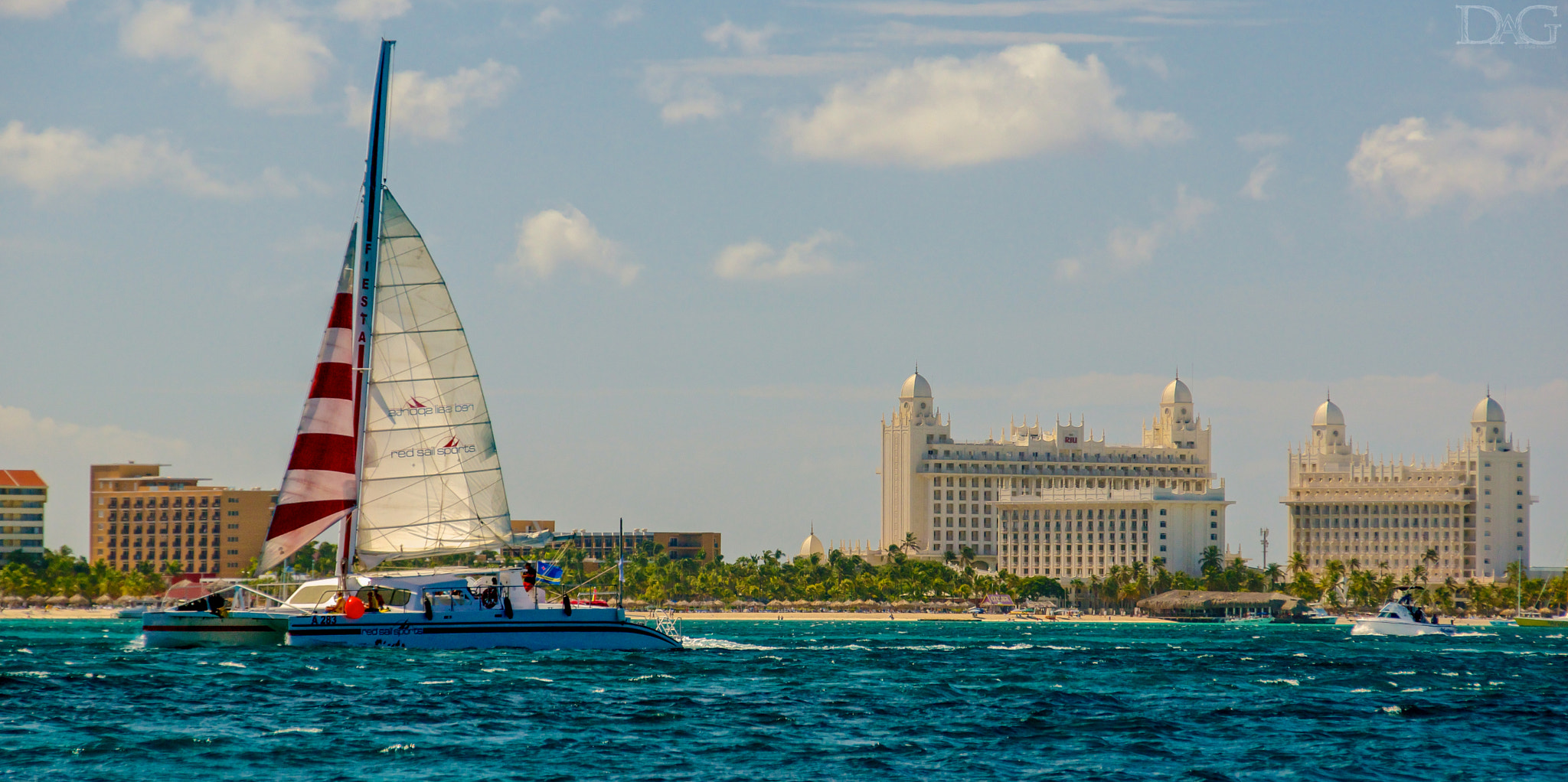 Sony SLT-A77 sample photo. Red sail sports - 01 photography
