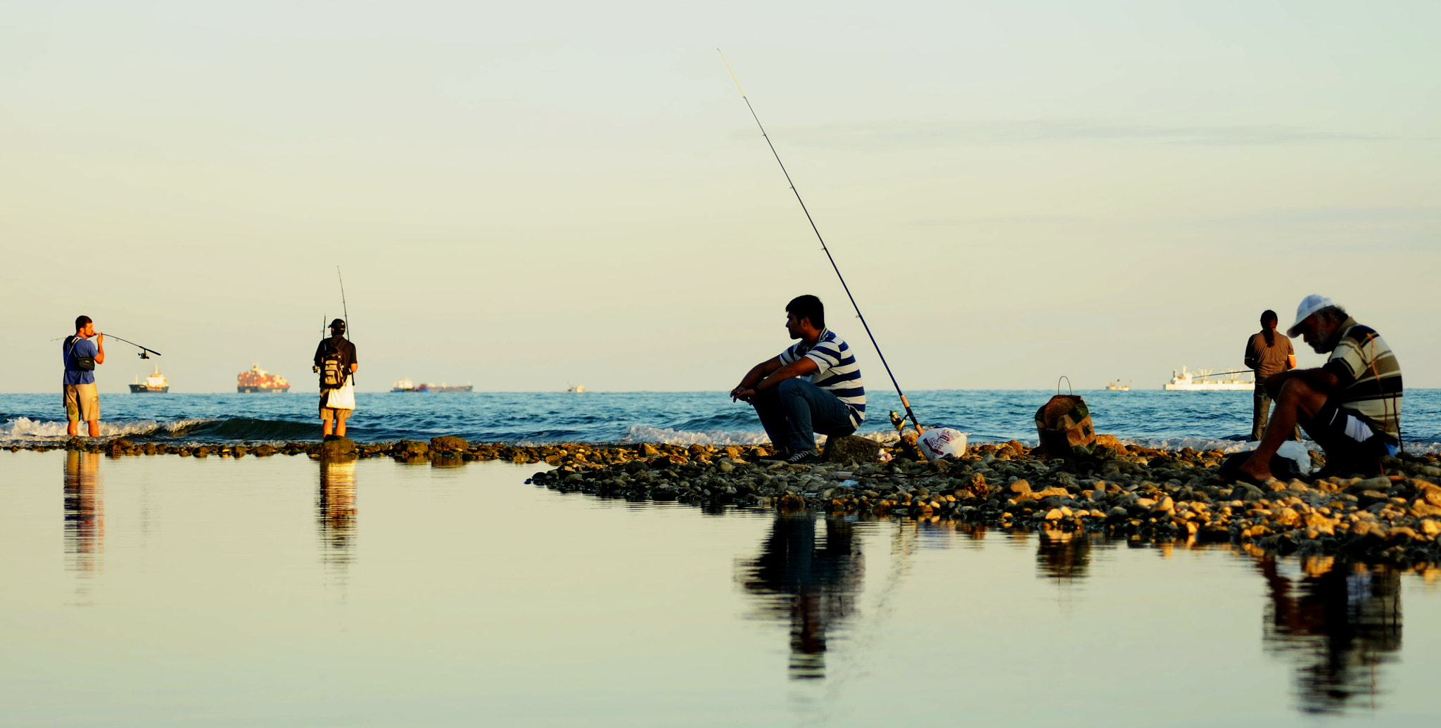 AF Zoom-Nikkor 70-300mm f/4-5.6D ED sample photo. Reflections on the line .. photography