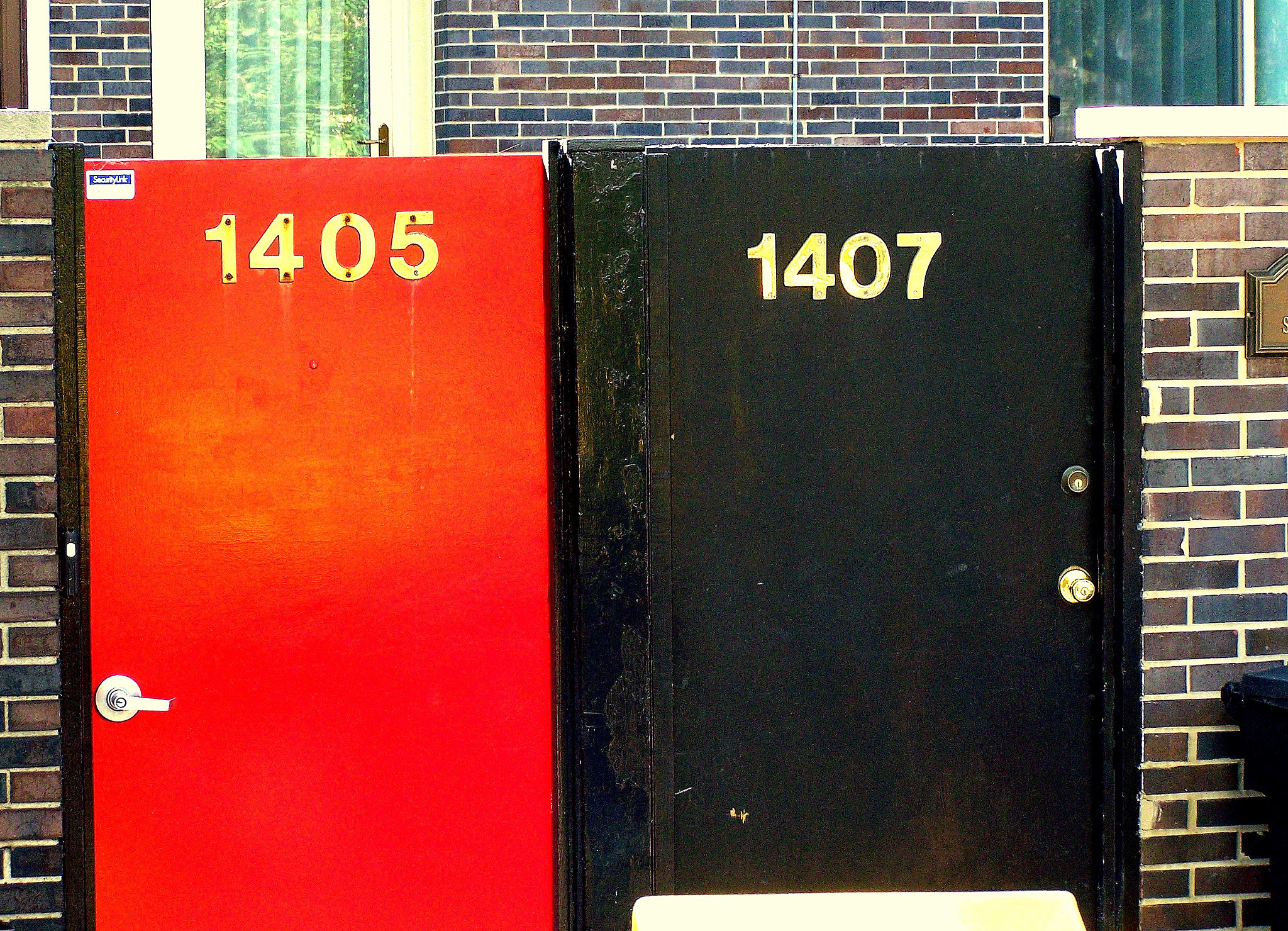 Kodak Z650 ZOOM DIGITAL CAMERA sample photo. Door photography