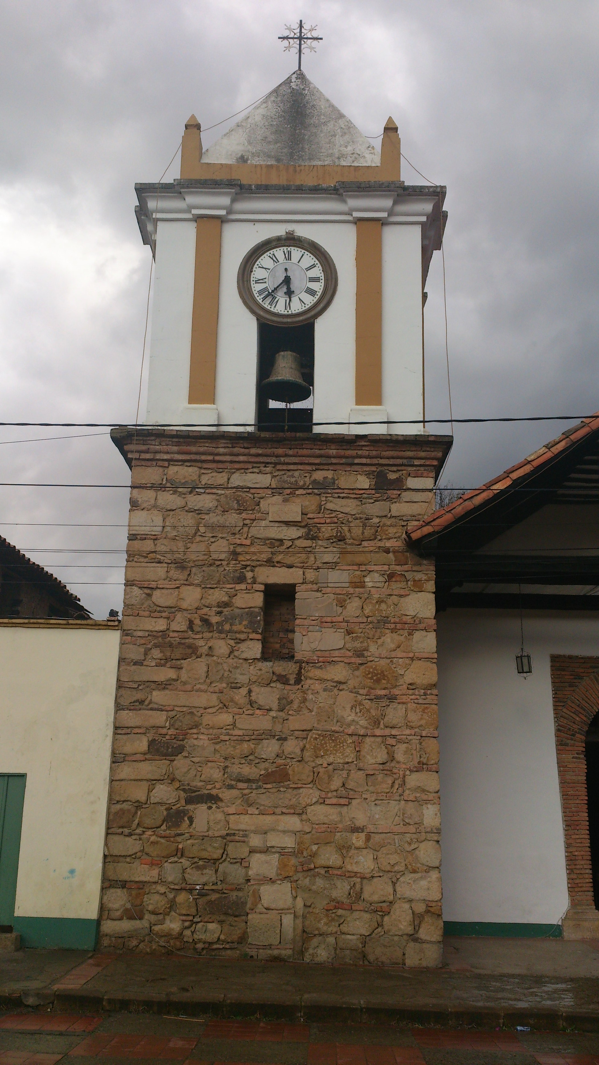 Sony Xperia V sample photo. Church in suesca city colombia photography