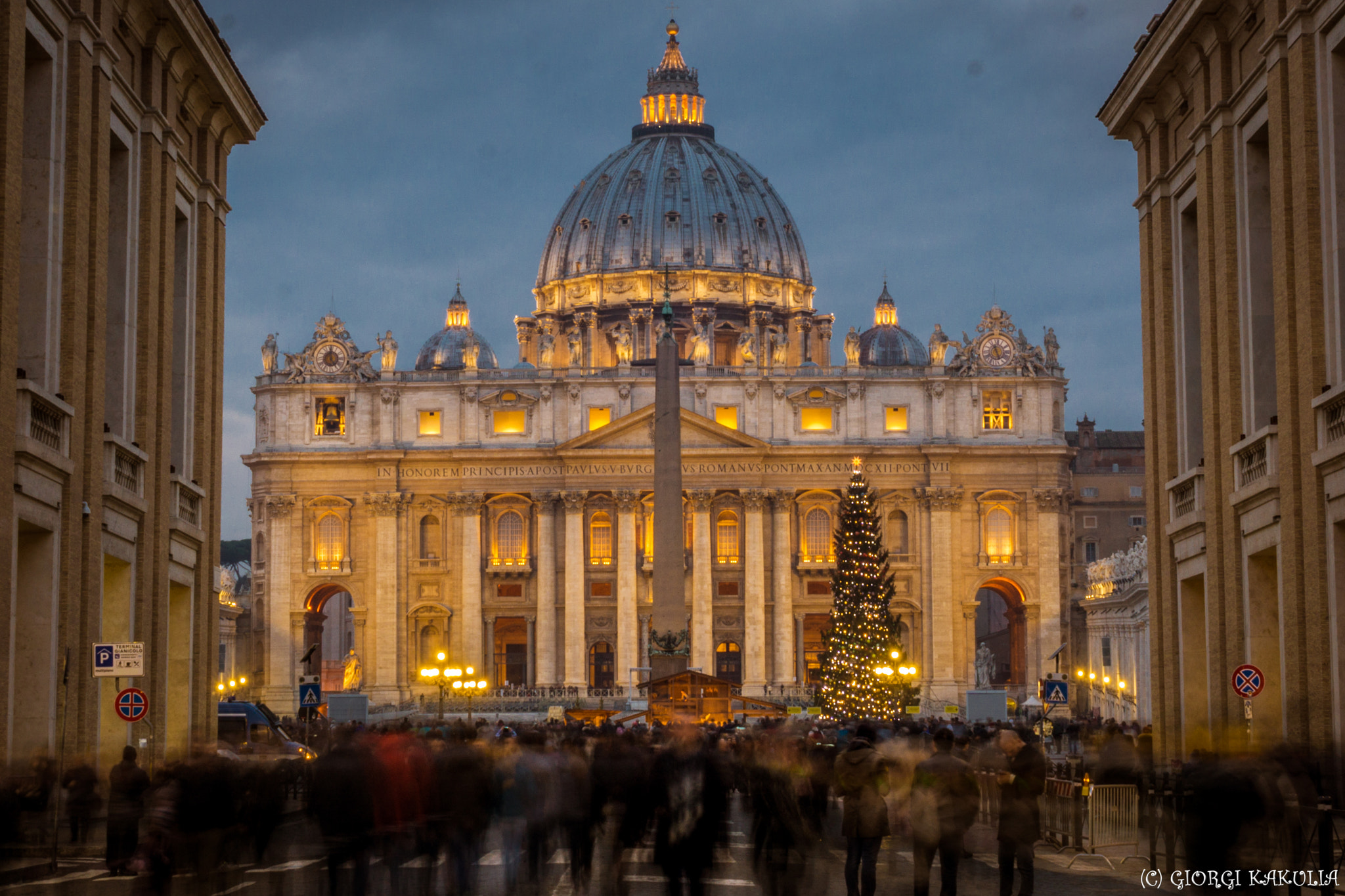 E 32mm F1.8 sample photo. St. peters cathedral, rome photography