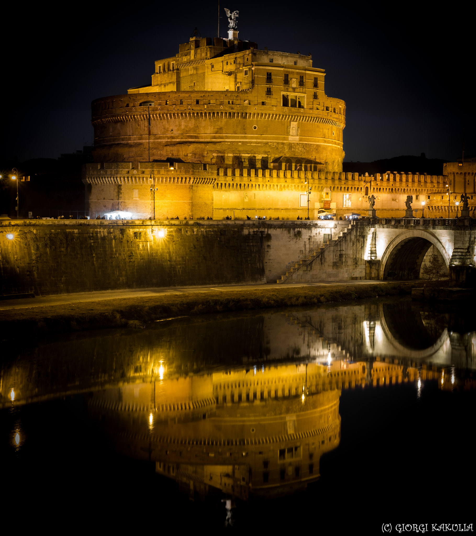 E 32mm F1.8 sample photo. Castel santangelo photography