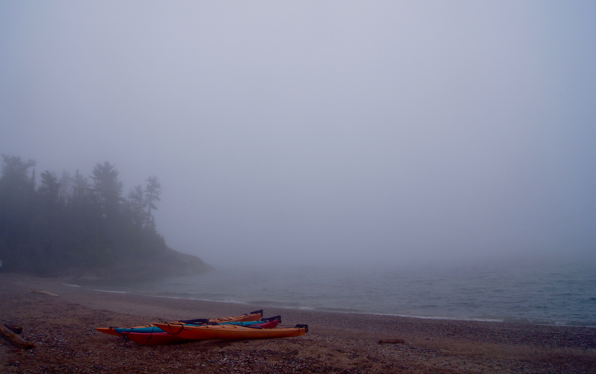 Sony DT 18-55mm F3.5-5.6 SAM II sample photo. Fog over lake superior photography