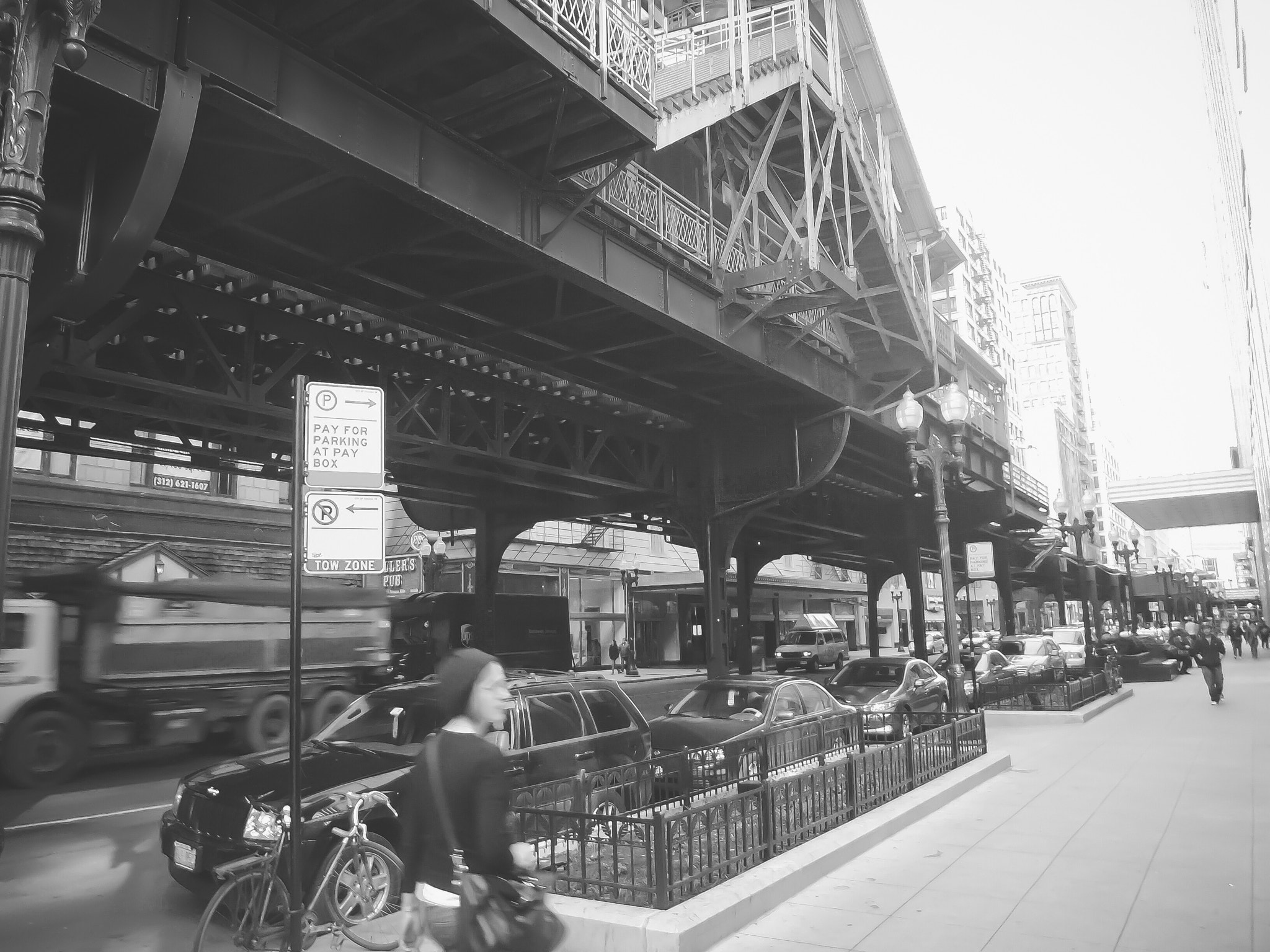 Fujifilm FinePix Z900EXR sample photo. Chicago the l! photography