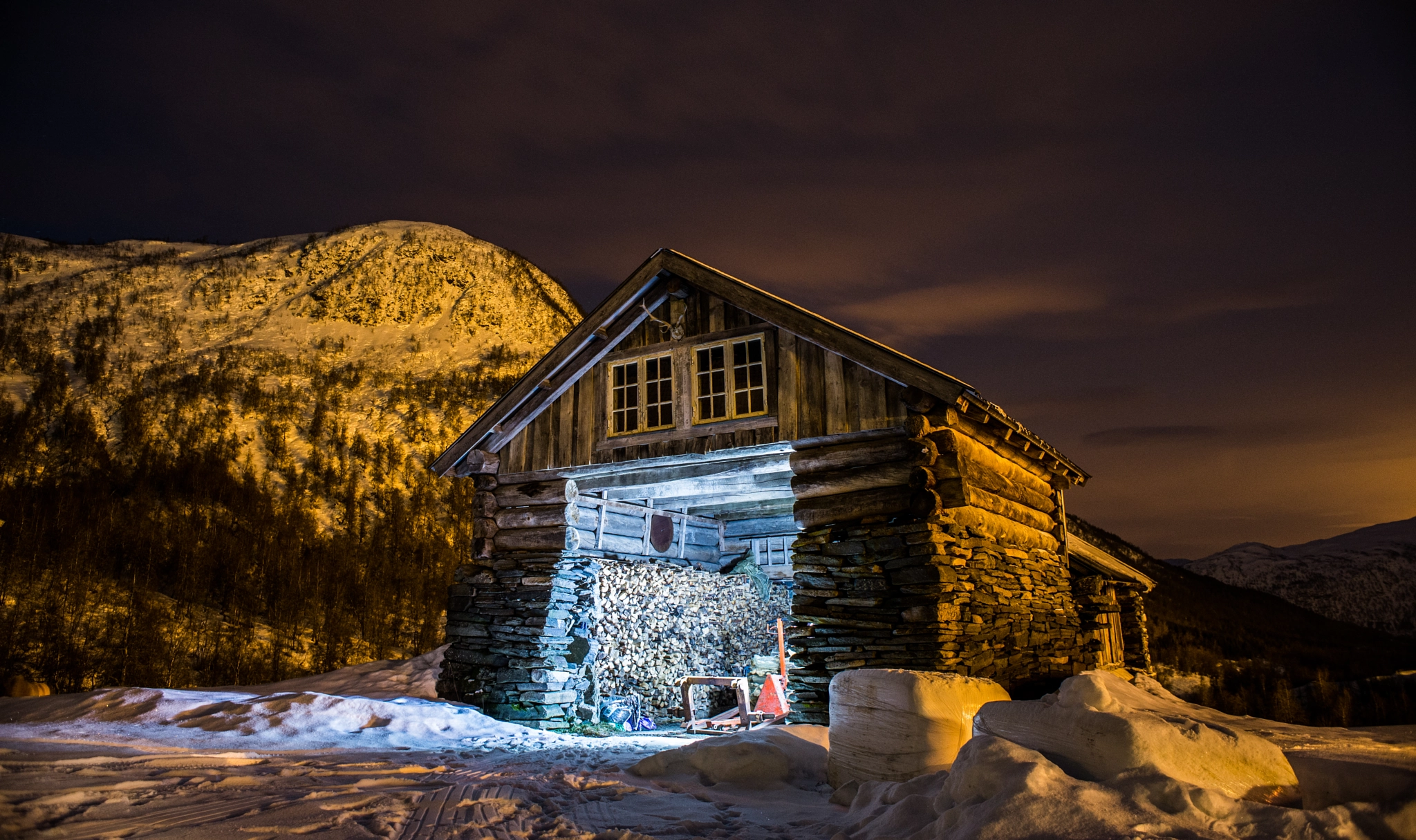 Nikon D600 + AF Nikkor 24mm f/2.8 sample photo. Woodshed photography