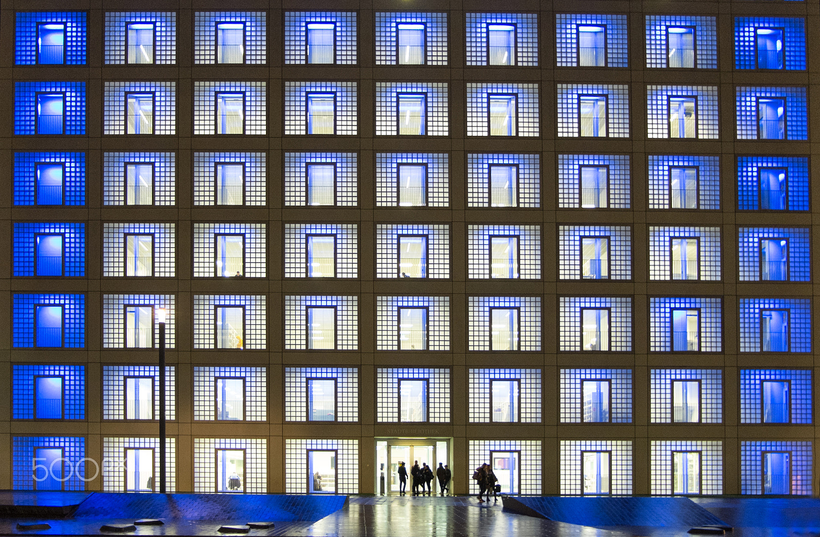 Fujifilm XC 16-50mm F3.5-5.6 OIS sample photo. Blue hotel photography