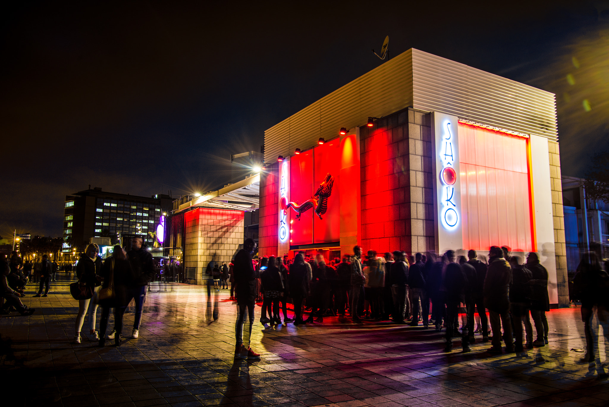 Nikon D800 + Sigma 20-40mm F2.8 sample photo. Barcelona spain movida foto by gabriele ardemagni photography