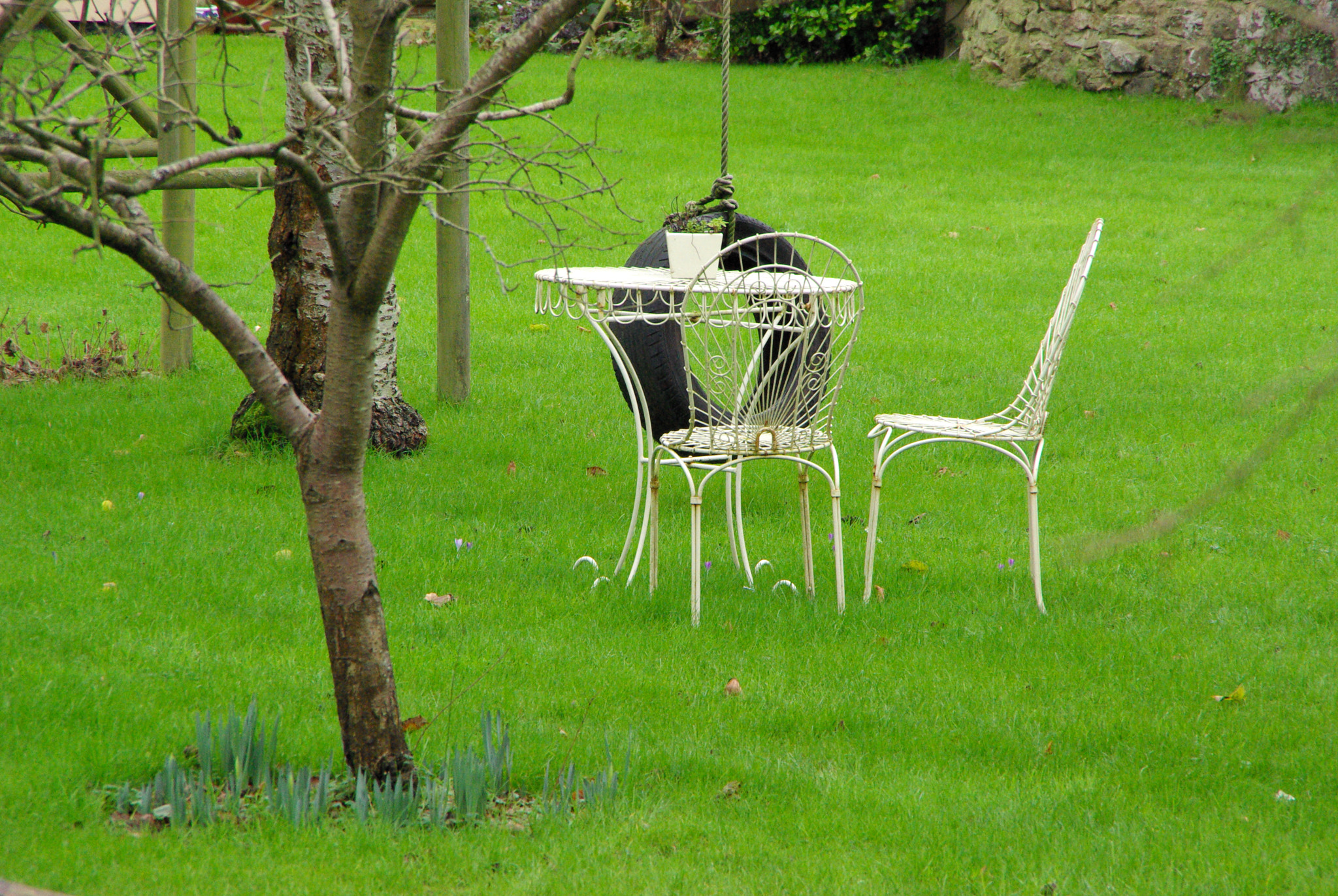 Samsung GX-10 sample photo. Tyred of hanging around, so take a seat photography