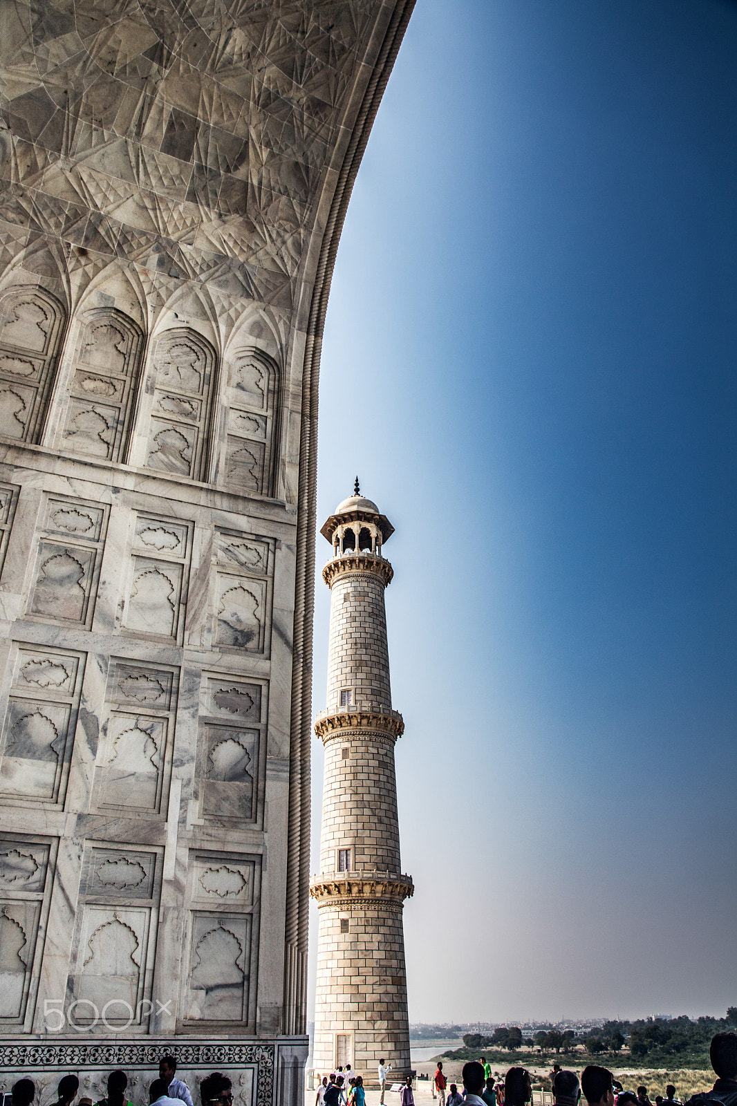 Sigma 17-70mm F2.8-4 DC Macro OS HSM sample photo. Doorway of the taj mahal photography