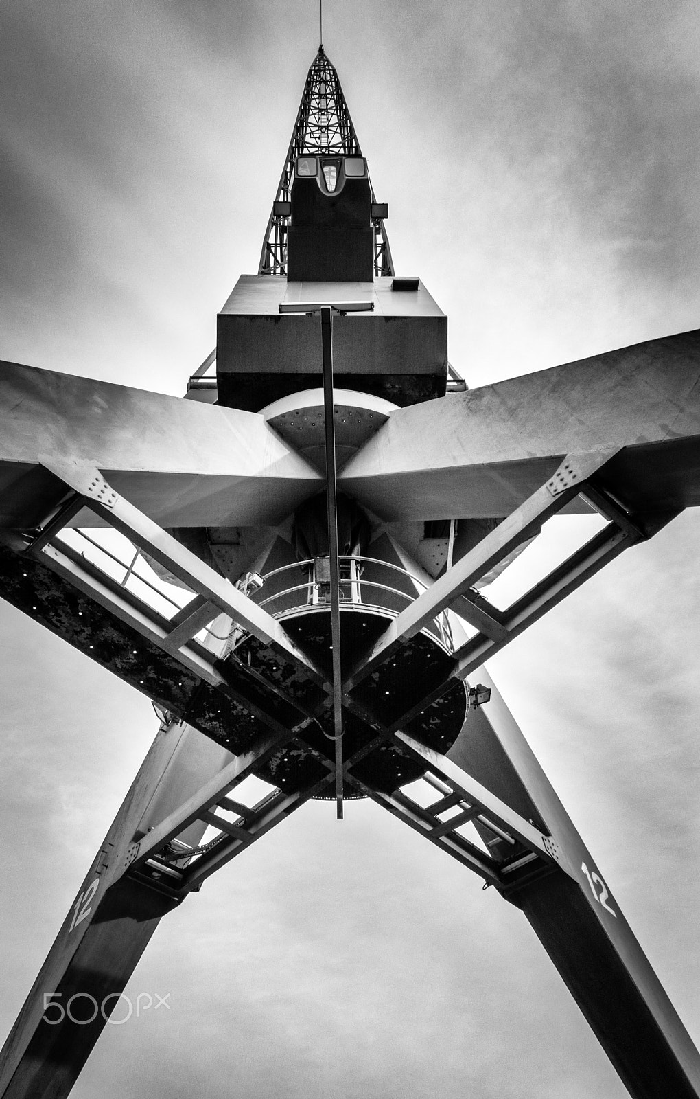 Nikon D5200 + Nikon AF Fisheye-Nikkor 16mm F2.8D sample photo. Rotterdam harbour photography