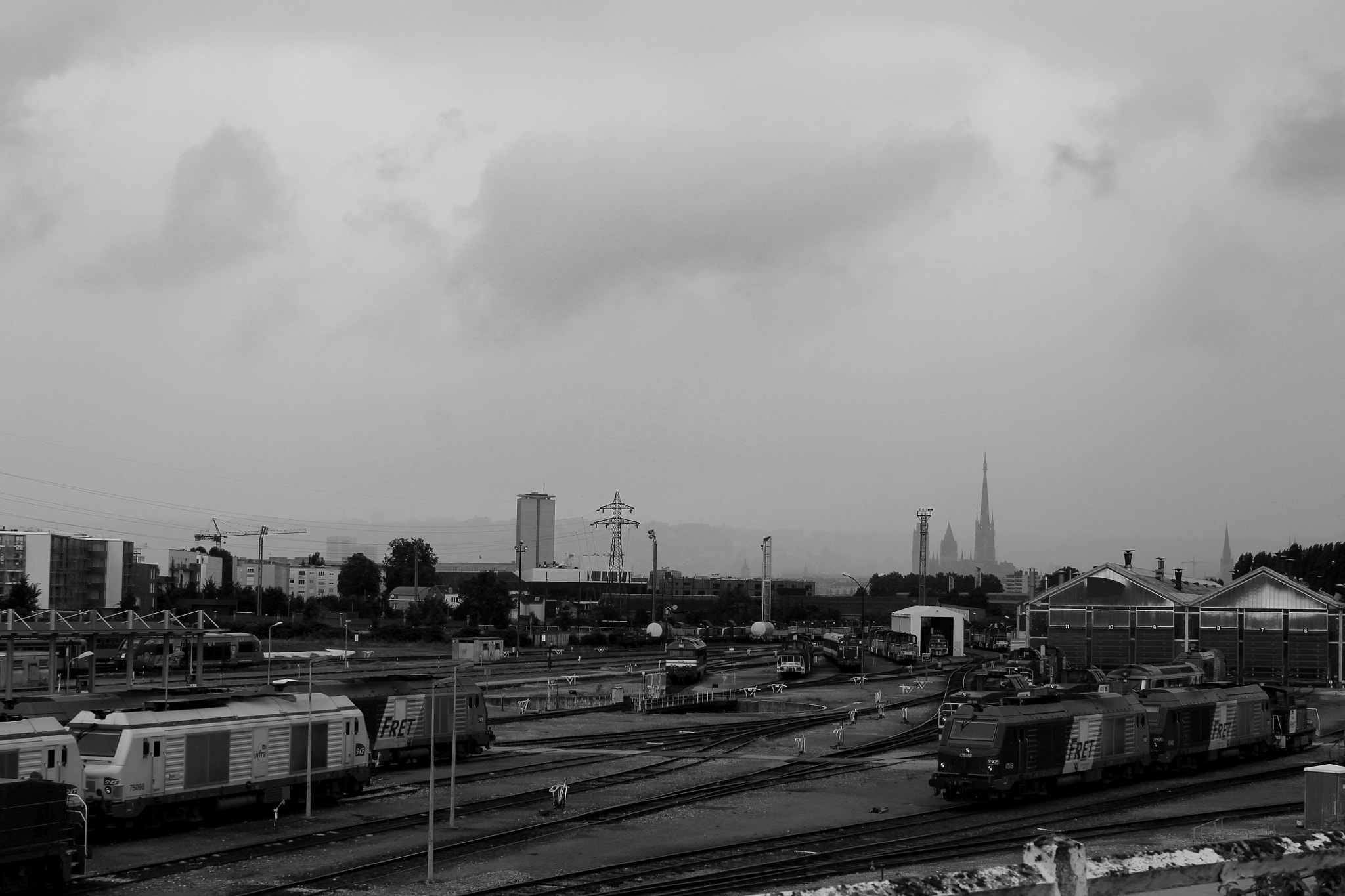 Canon EF 35-80mm f/4-5.6 USM sample photo. Railway station photography