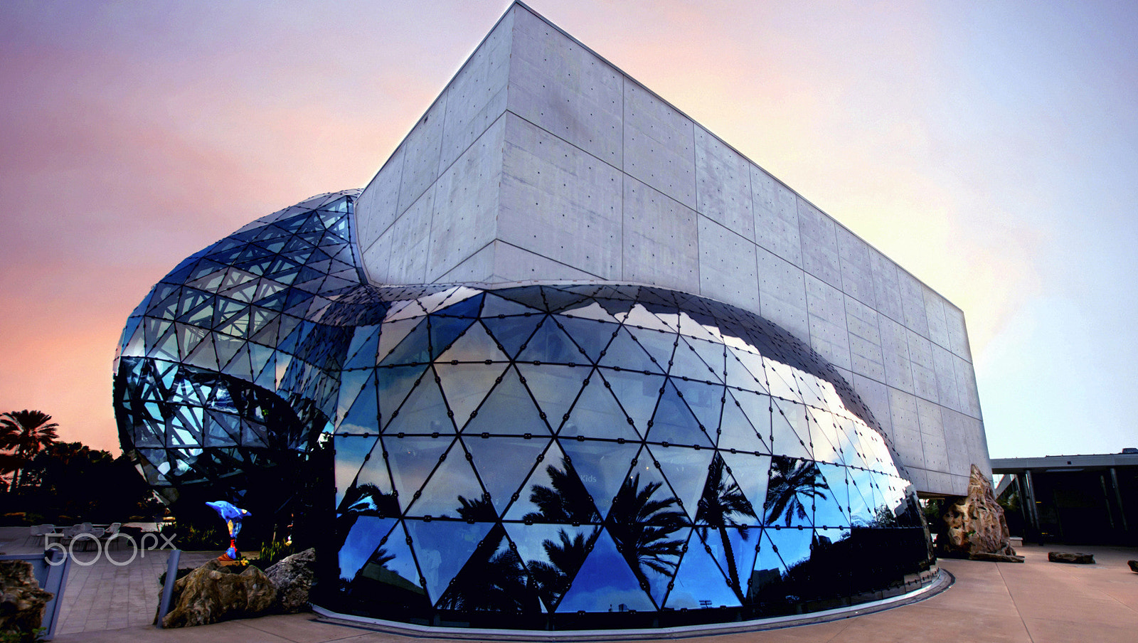 Nikon D800 + Sigma 10-20mm F3.5 EX DC HSM sample photo. Salvator dali museum - st-petersburg, florida photography