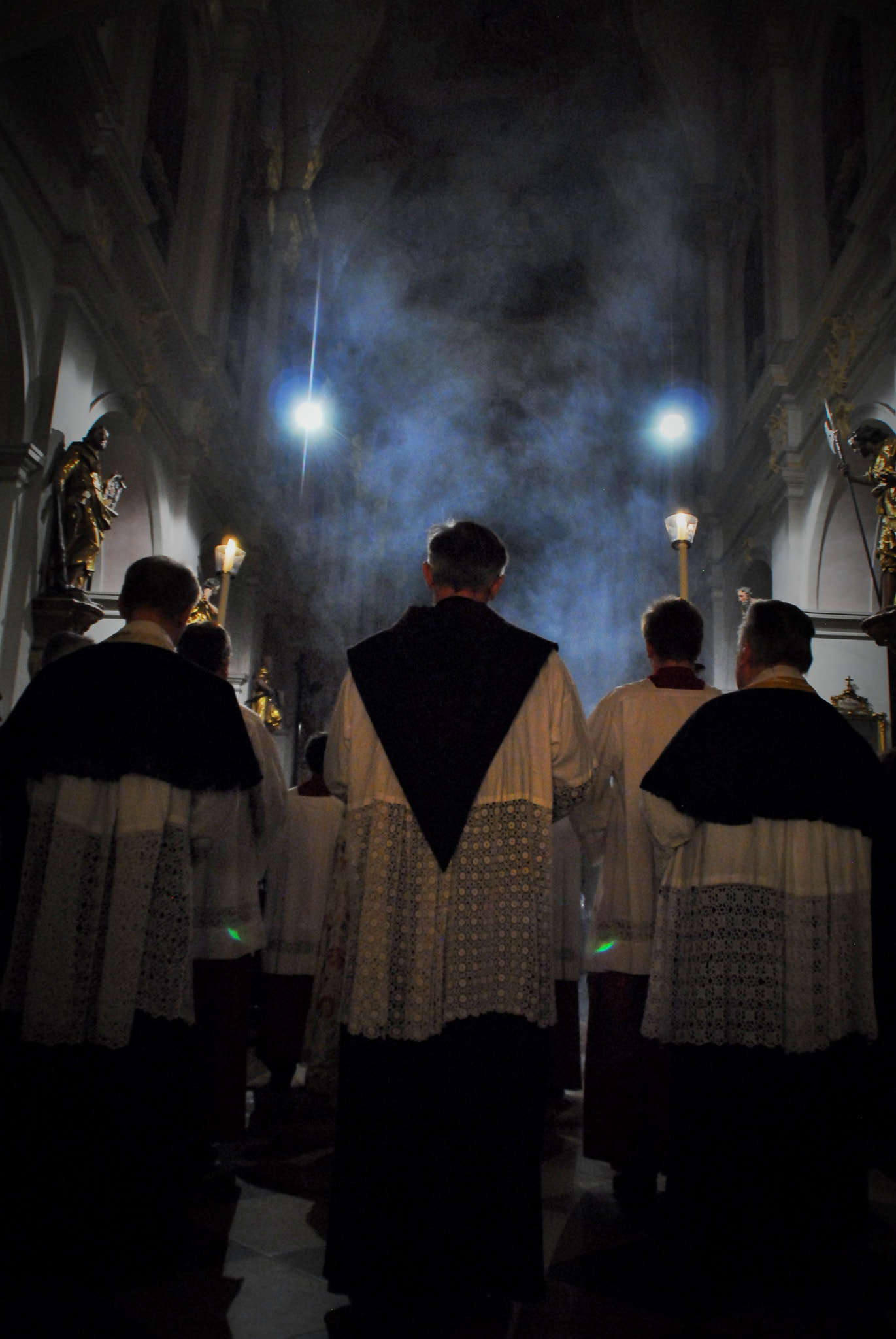 Nikon D200 sample photo. Prayers on christmas eve photography