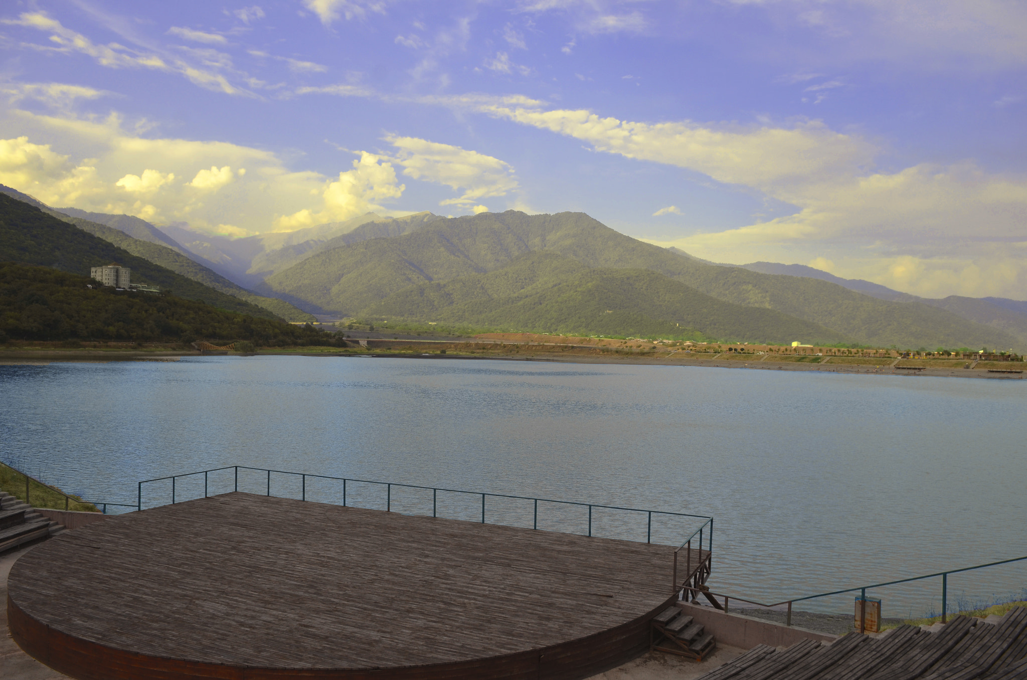 Sigma 18-50mm F2.8-4.5 DC OS HSM sample photo. [] photography