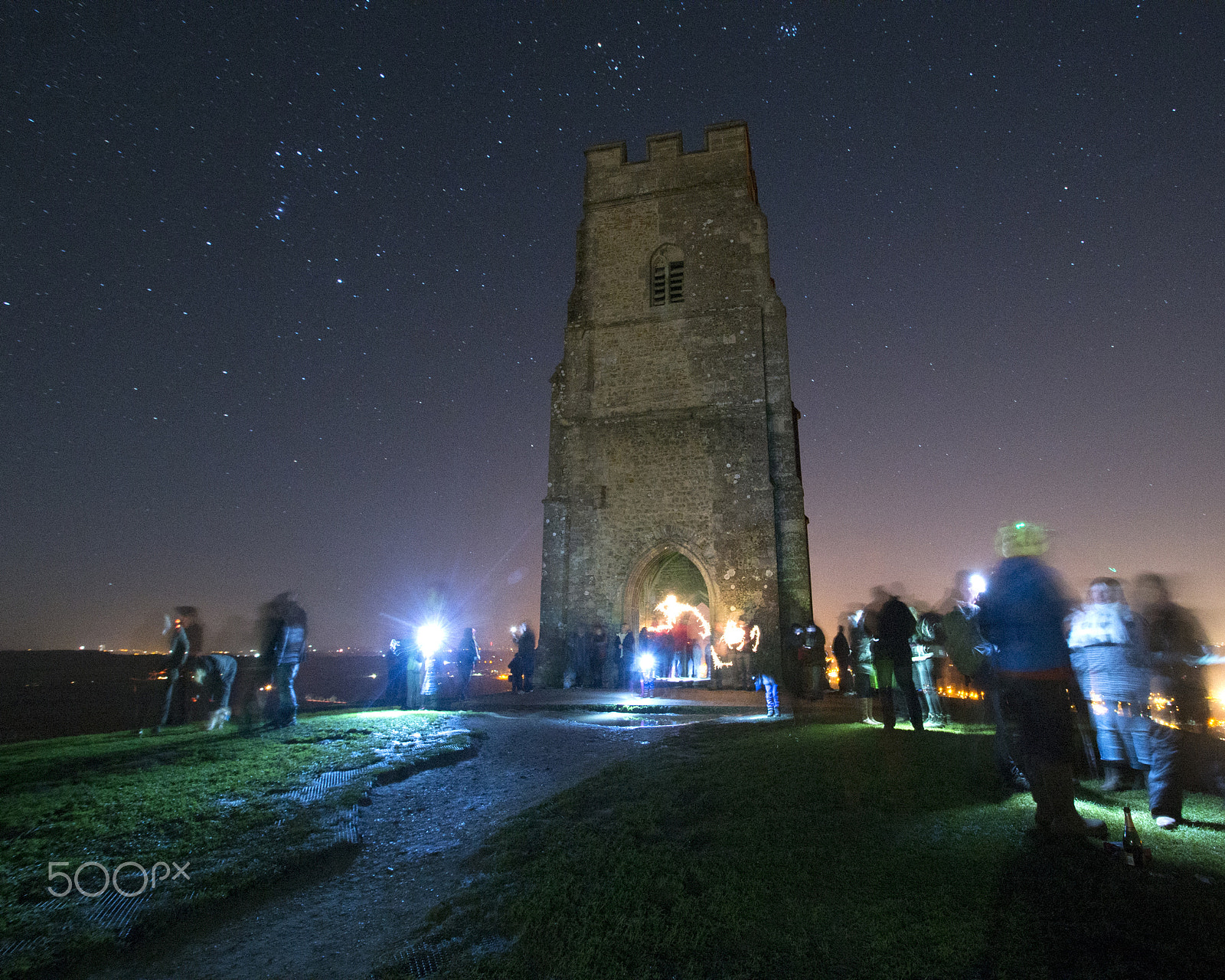Nikon D800 + Tamron SP AF 10-24mm F3.5-4.5 Di II LD Aspherical (IF) sample photo. New years at glastonbury tor photography