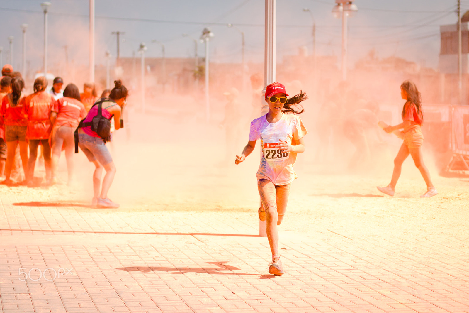 Canon EOS 500D (EOS Rebel T1i / EOS Kiss X3) + Canon EF 50mm F1.4 USM sample photo. Colorrun5k photography