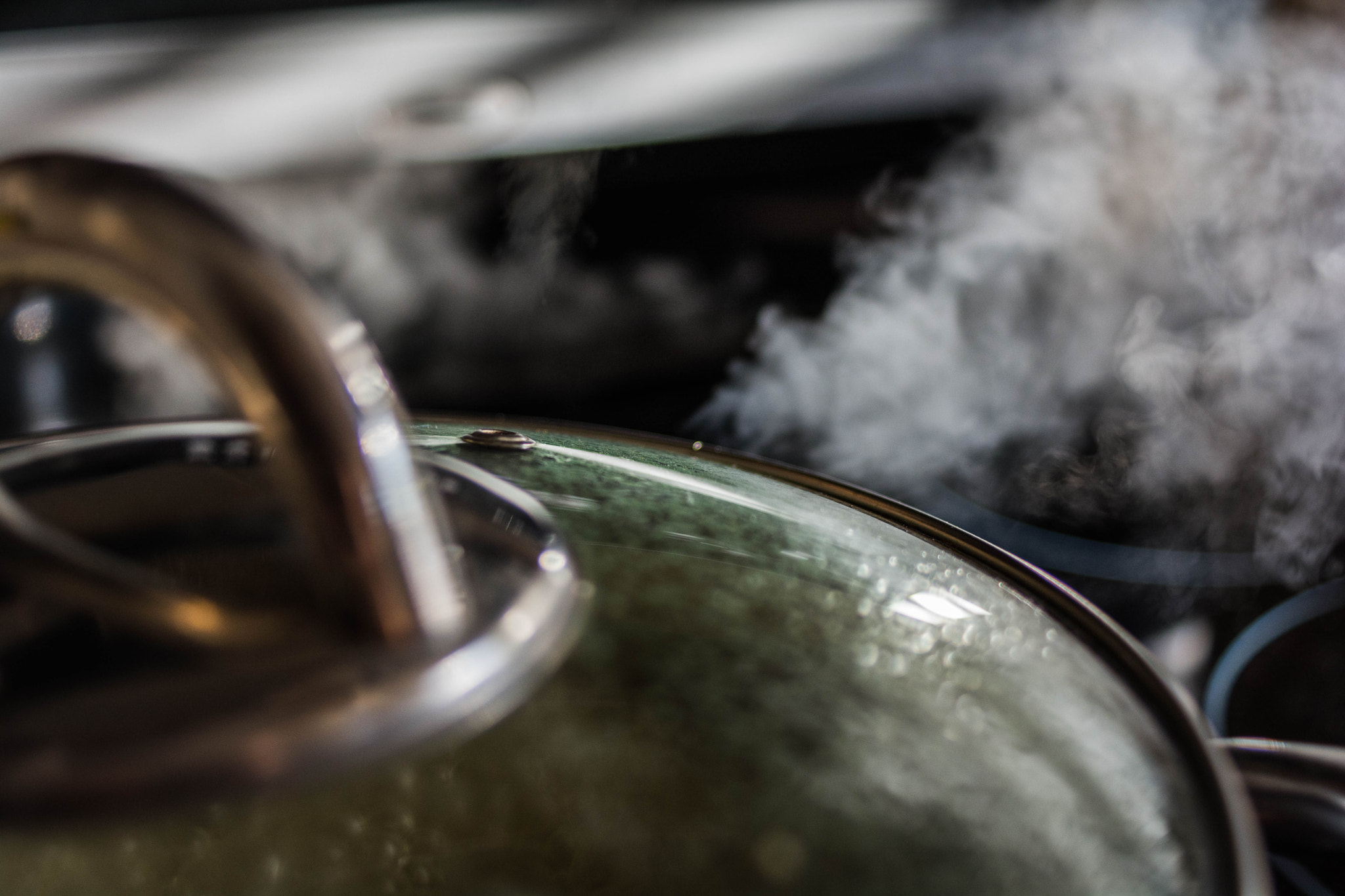 Nikon D7100 + AF Nikkor 28mm f/2.8 sample photo. Cooking photography