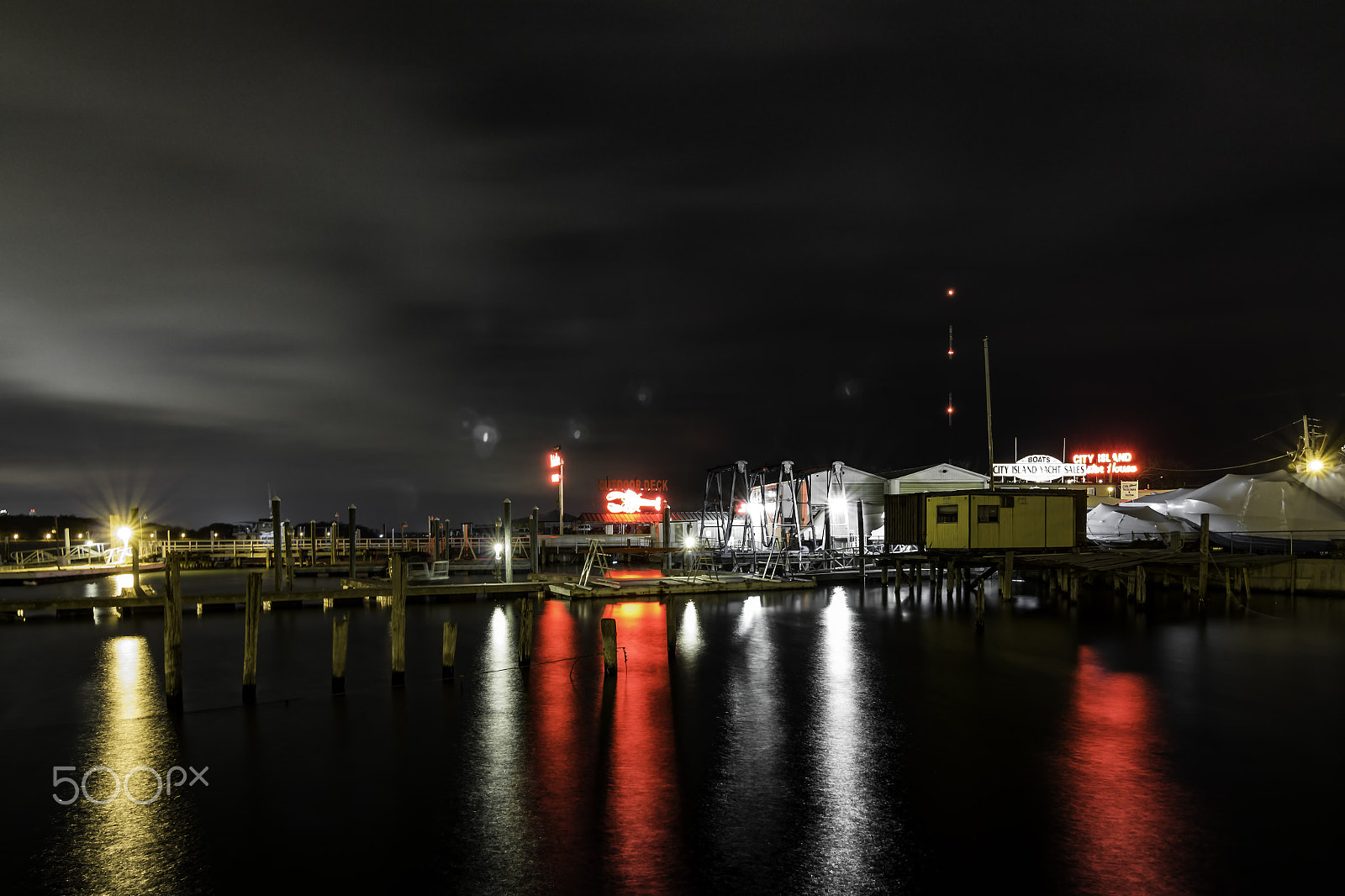 Canon EOS 1200D (EOS Rebel T5 / EOS Kiss X70 / EOS Hi) sample photo. Docknight photography